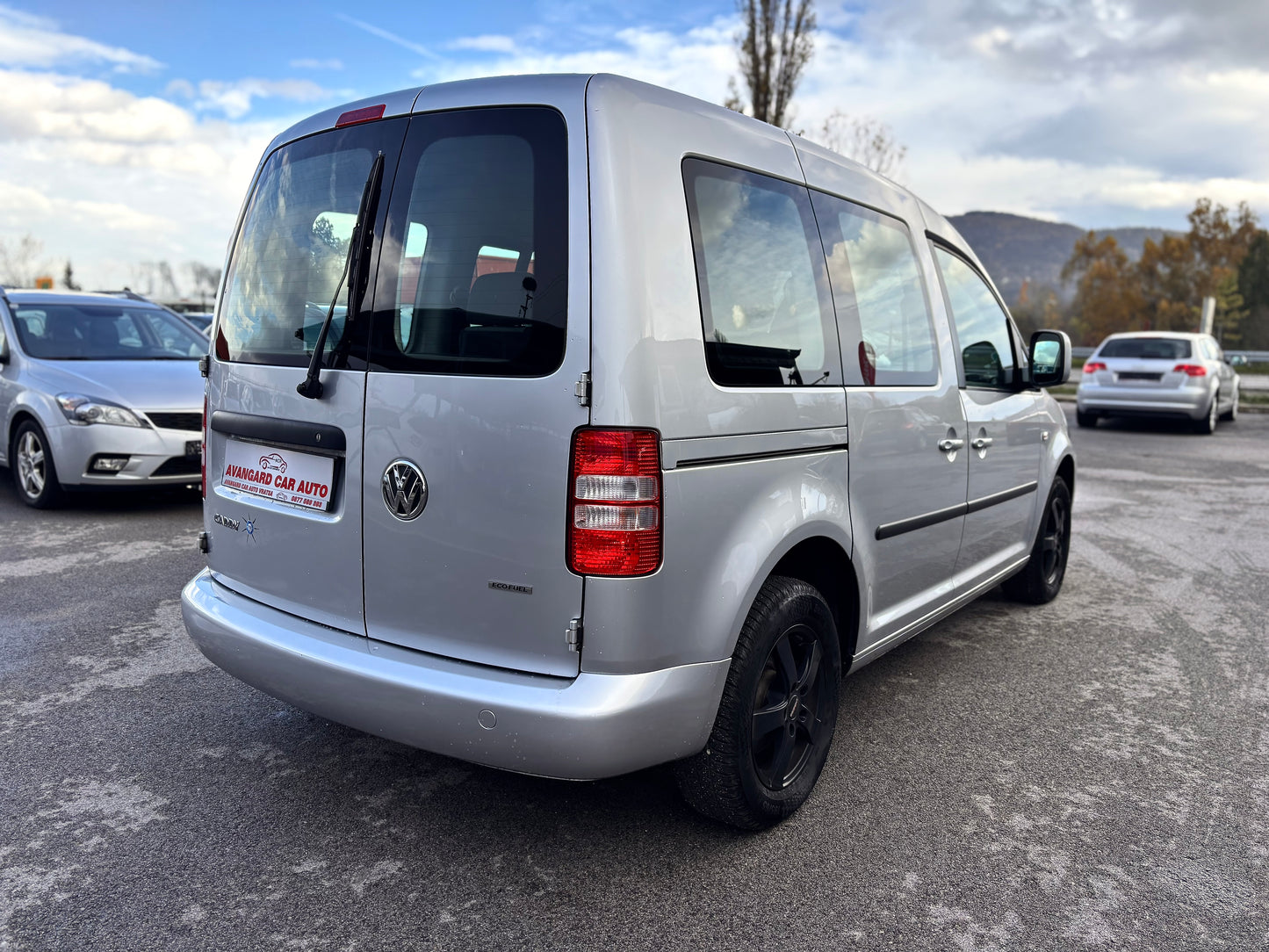 VOLKSWAGEN CADDY