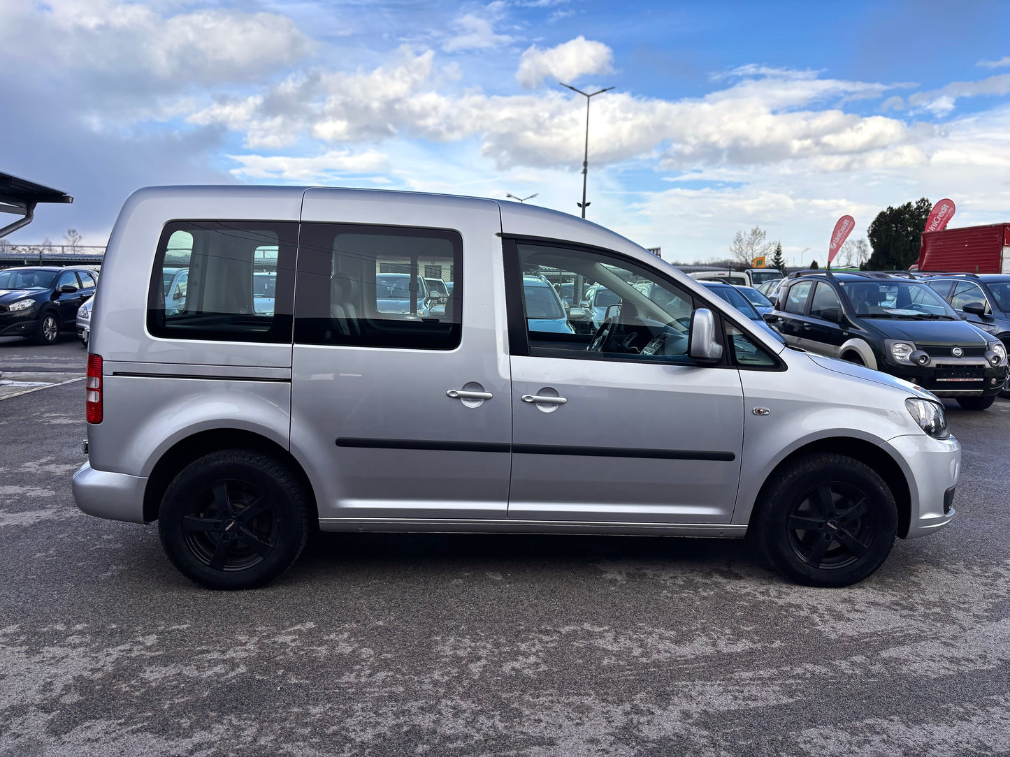 VOLKSWAGEN CADDY