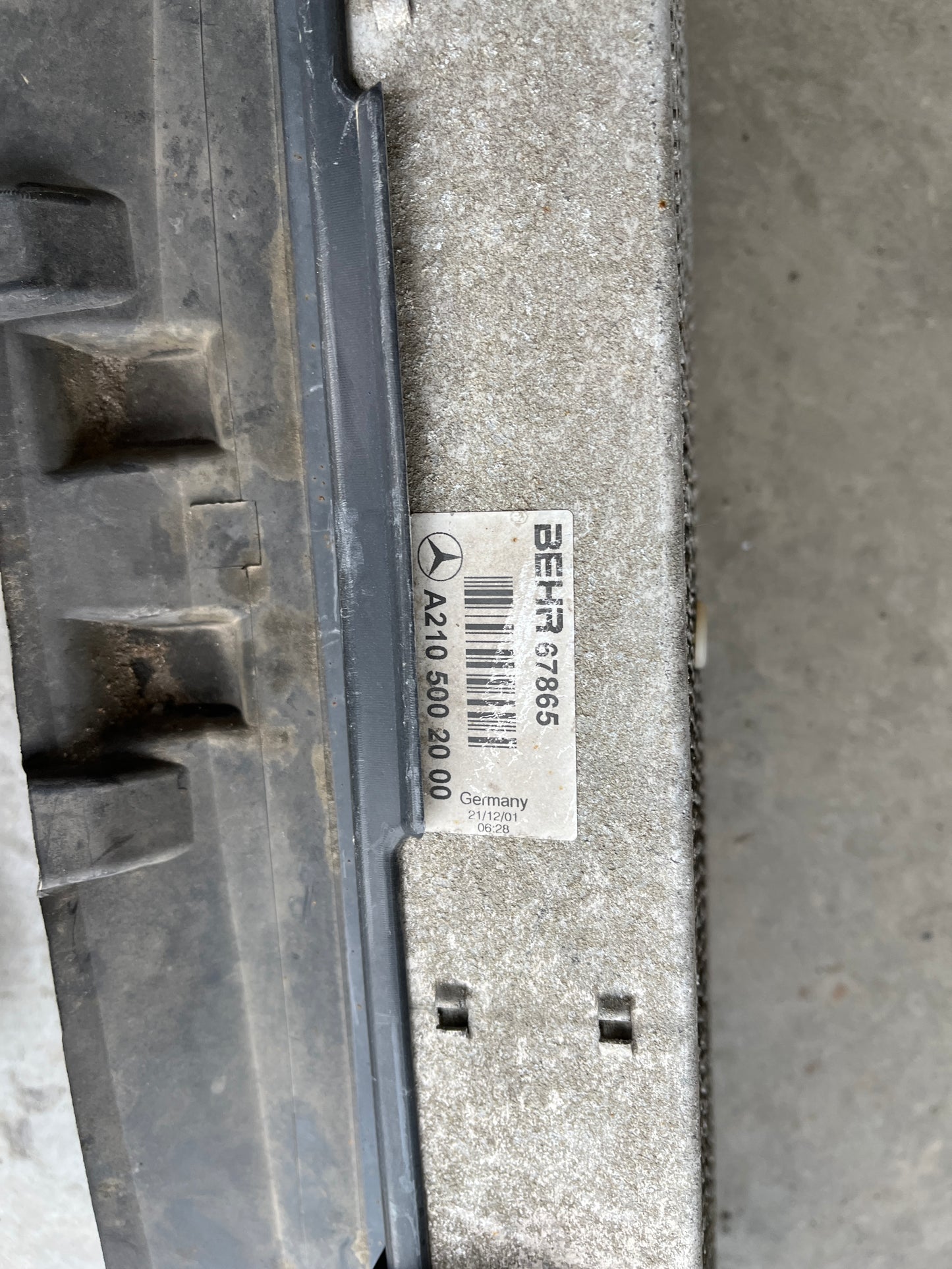 Интеркулер Mercedes E-class w210 220