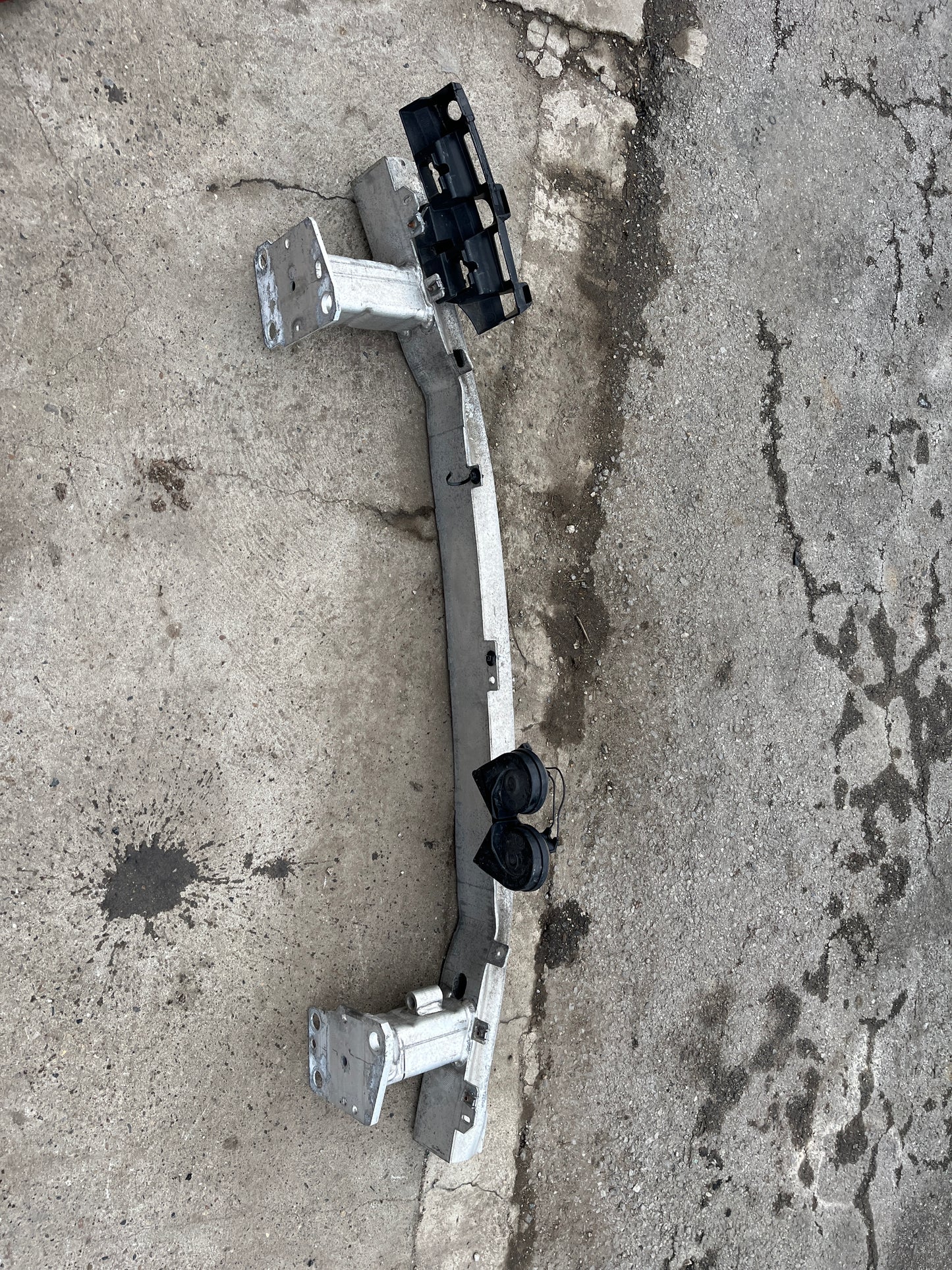 Греда Renault Scenic 3