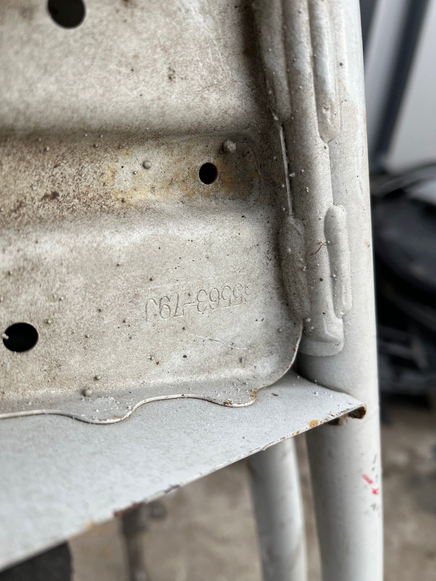 Греда Suzuki Sx4