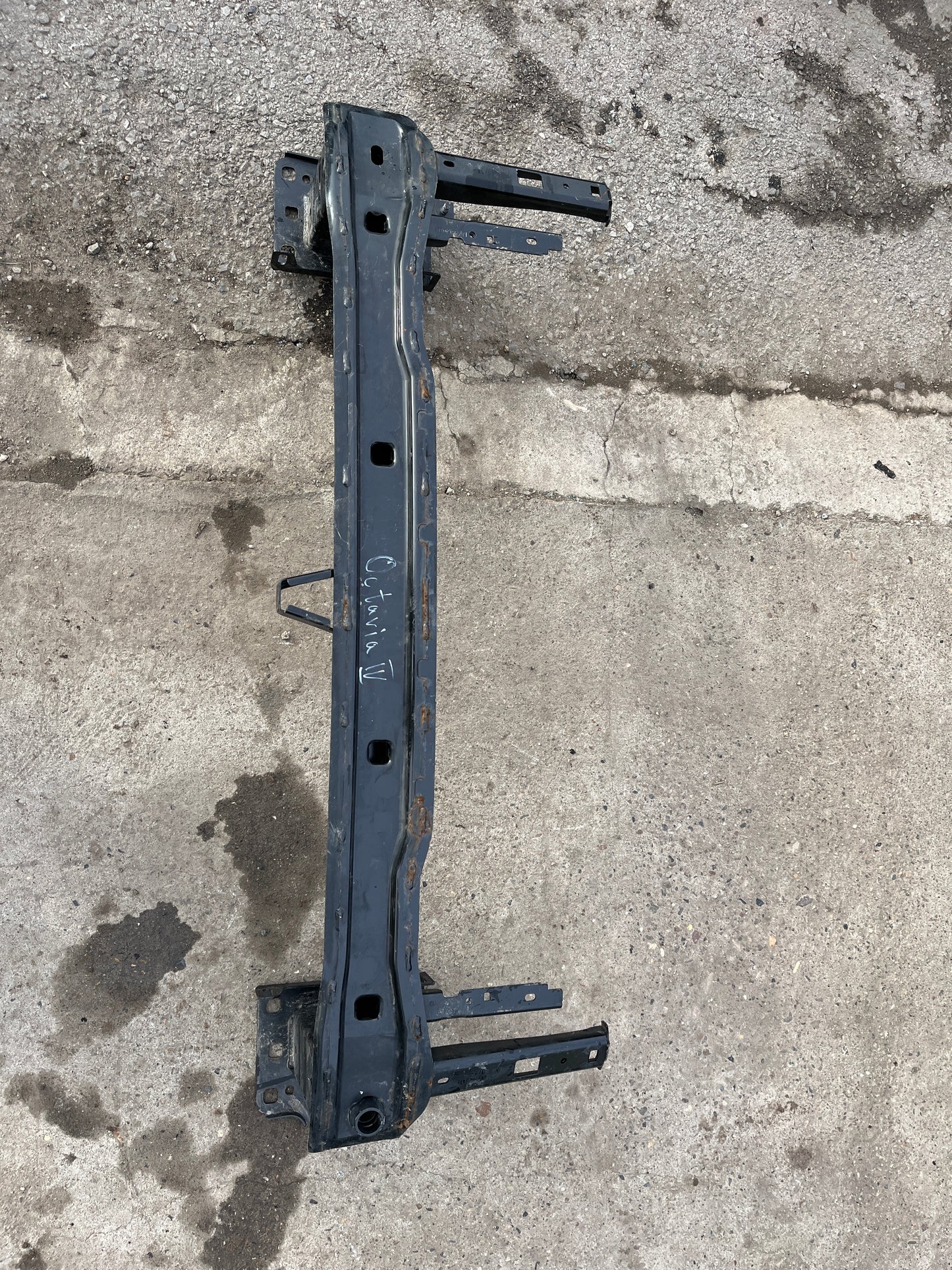 Греда Skoda Octavia 4