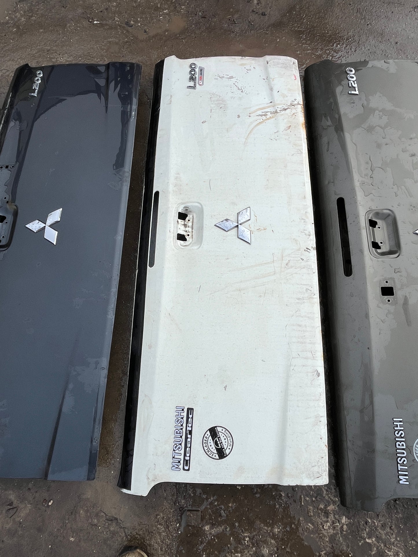 заден капак/врата от багажник пикап Mitsubishi L200 ClearTec