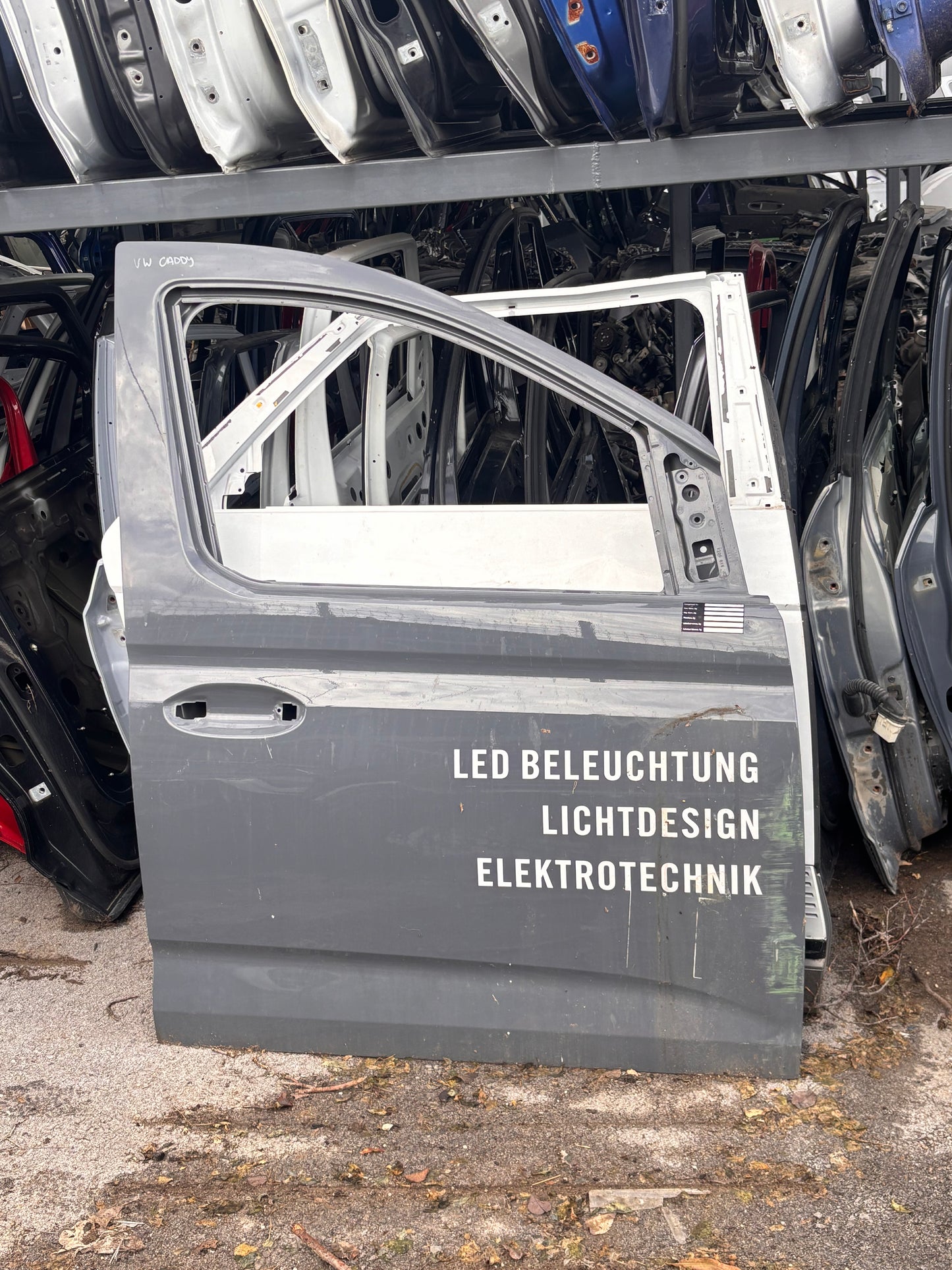 Volkswagen Caddy 3/4 2004-2020 • Предна дясна врата (необорудвана)