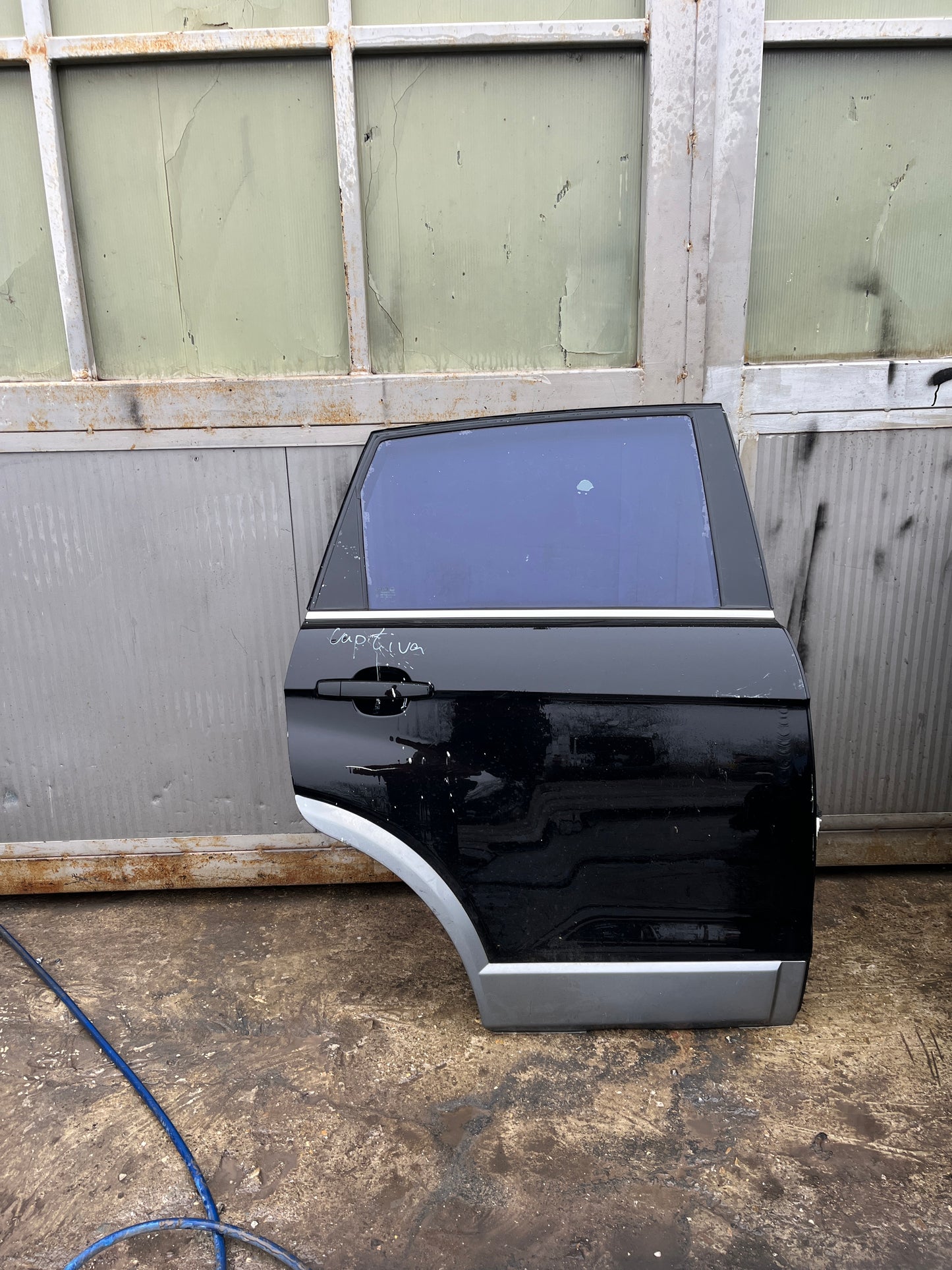 Врата Chevrolet Captiva 08-