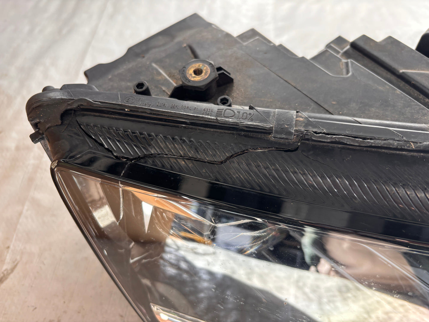 Десен Фар • Škoda Octavia III (2013–2020)