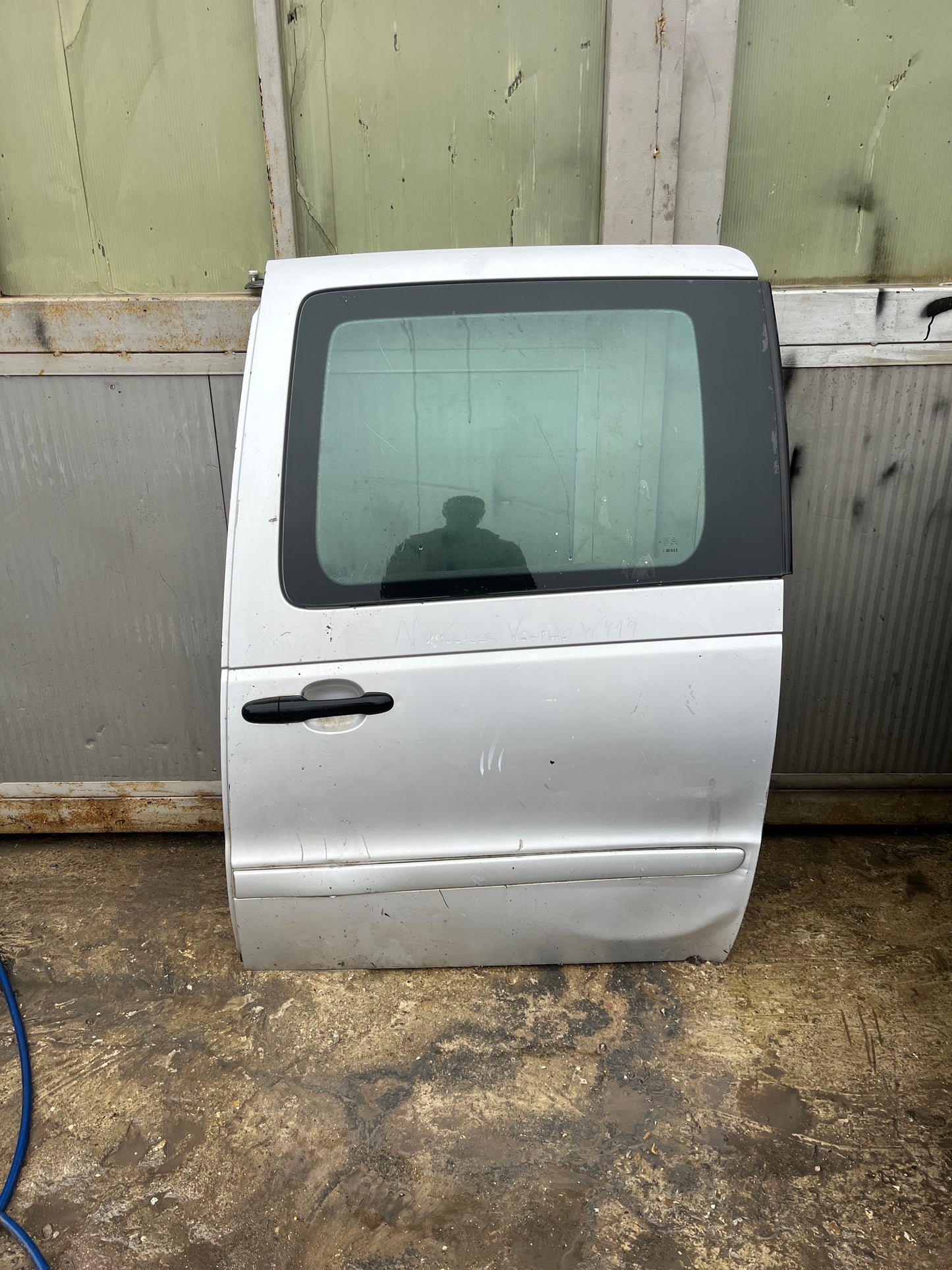 Врата задна Mercedes Vaneo