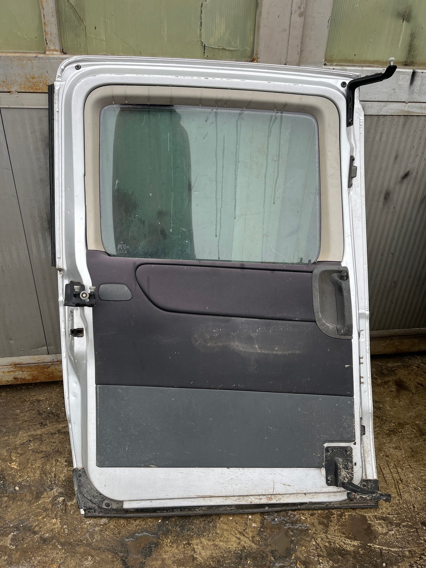 Врата задна Mercedes Vaneo