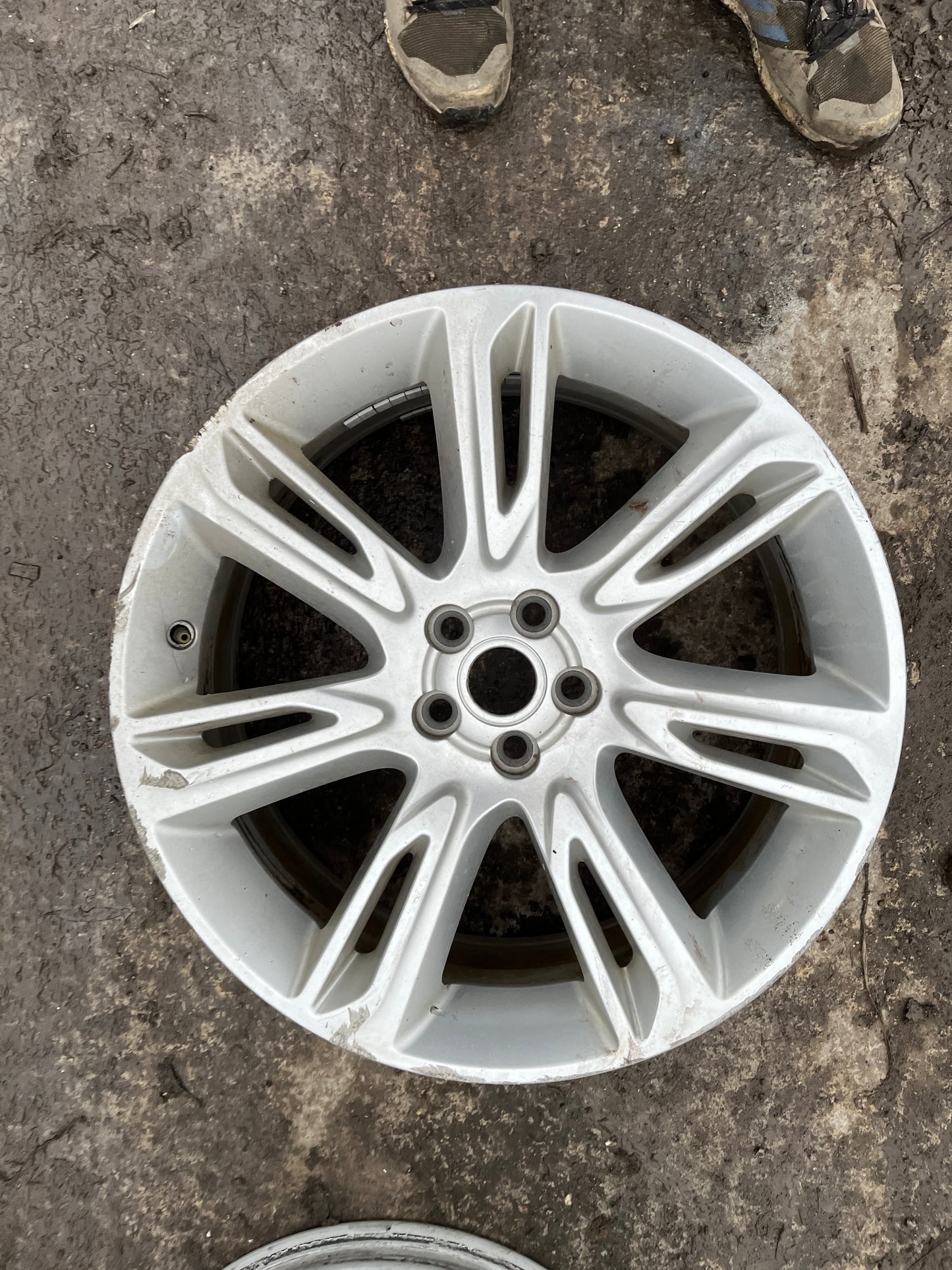 Джанта Range Rover Velar 20