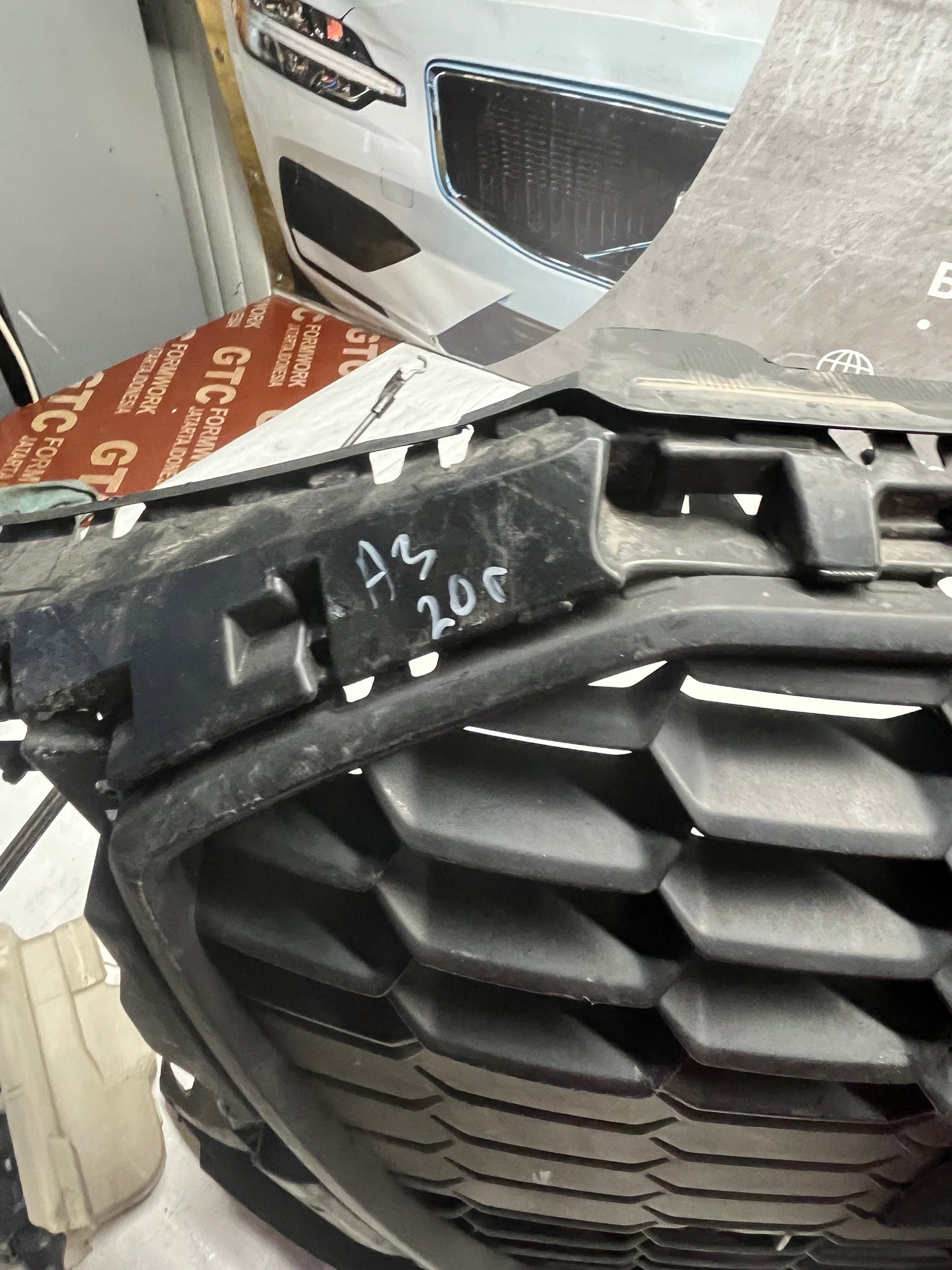 Решетка Audi A3 8Y S-Line 2020-