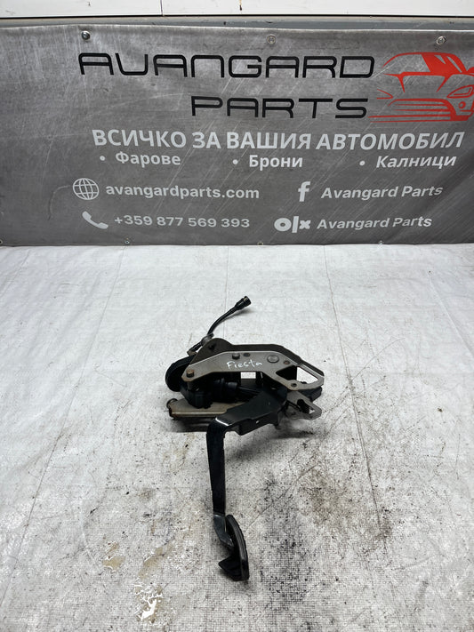 Педал Ford Fiesta