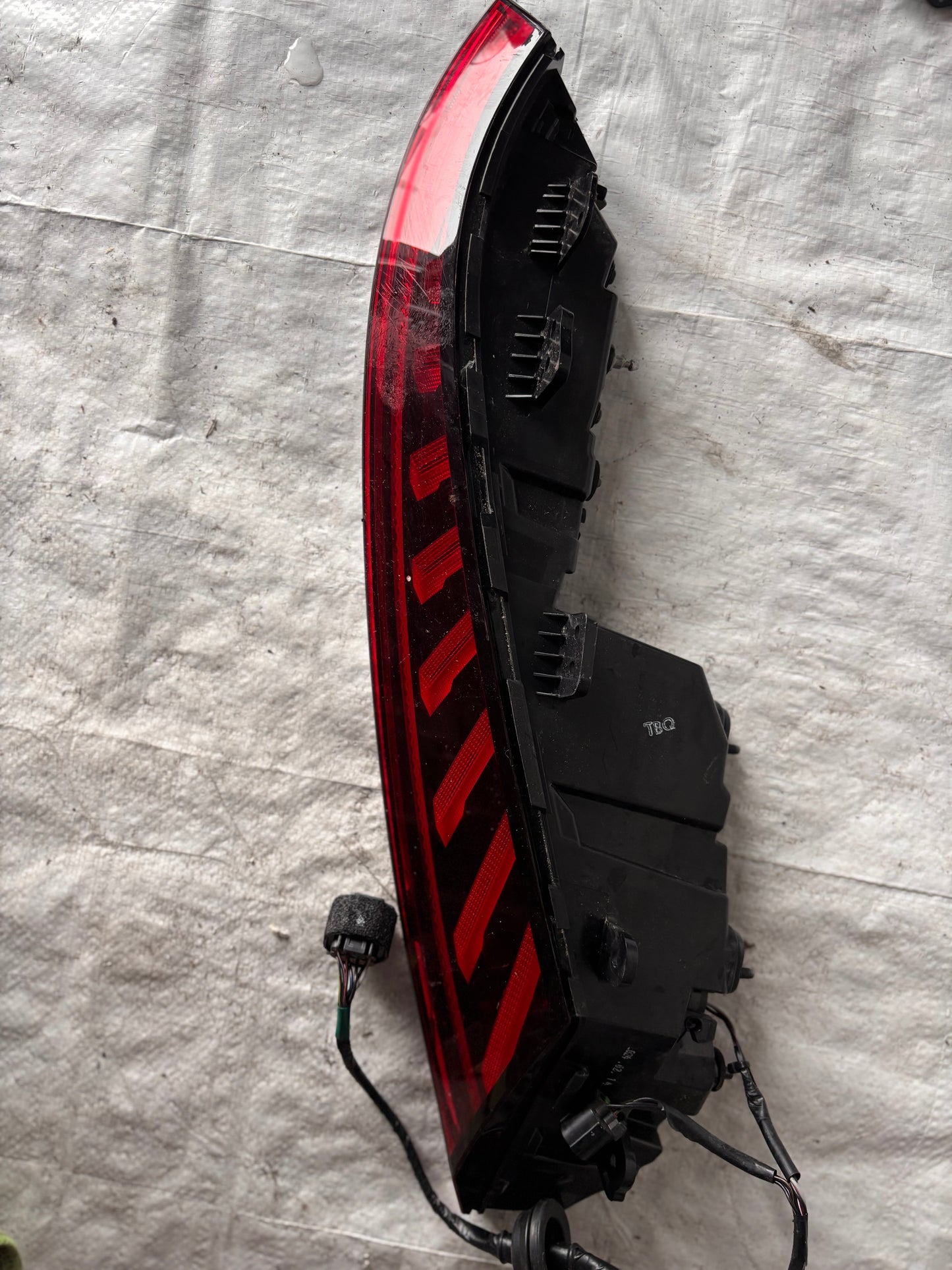 Заден ляв стоп (LED) • Kia EV6 (2021–2024)