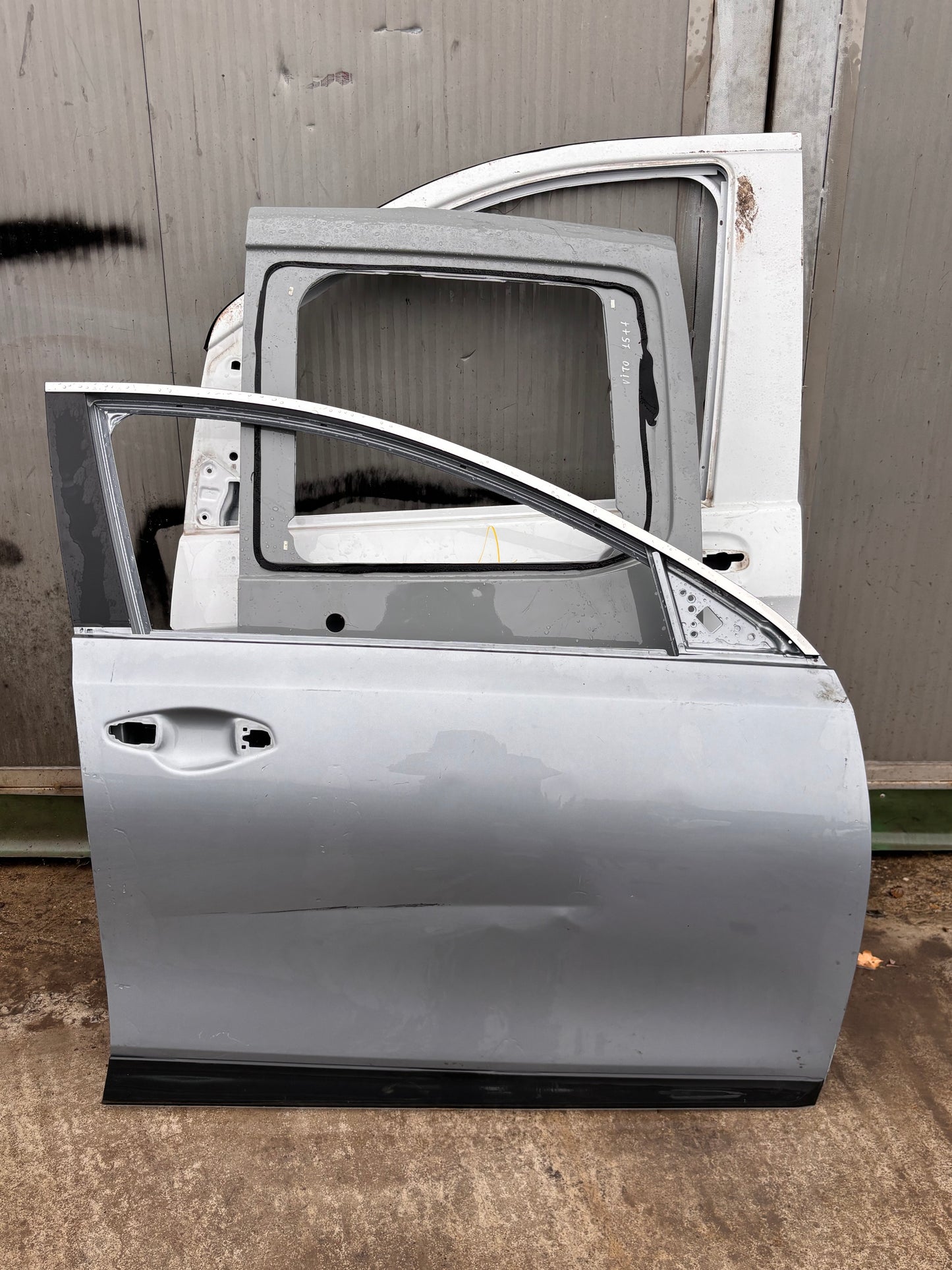 Предна дясна врата • Kia XCeed (2018–2024)