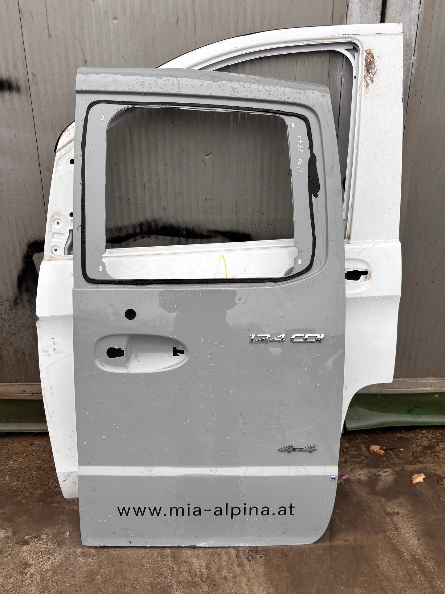 Задна врата • Mercedes-Benz Vito