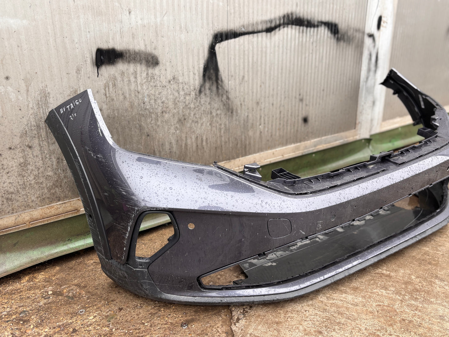 Предна броня • VW Taigo