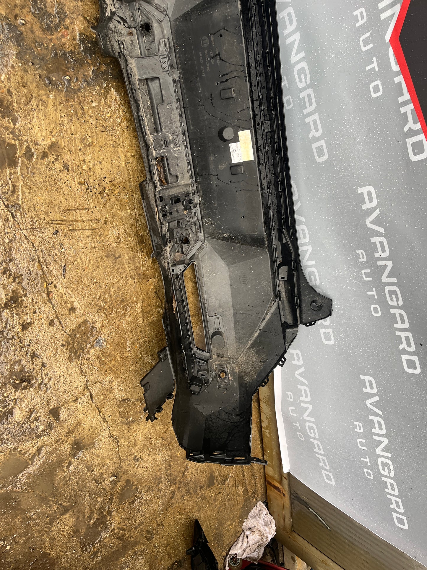 Броня Peugeot 3008  3  23-