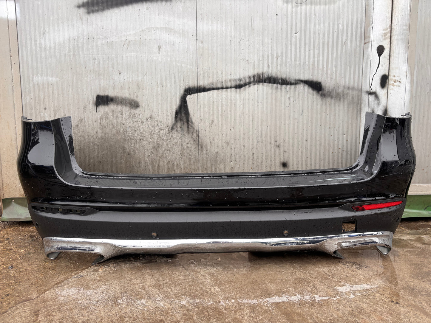 Задна броня • Mercedes-Benz GLC (2020–22)