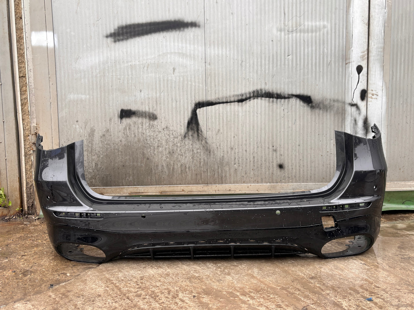 Задна броня • Mercedes-Benz E-Class W214 (2023–)