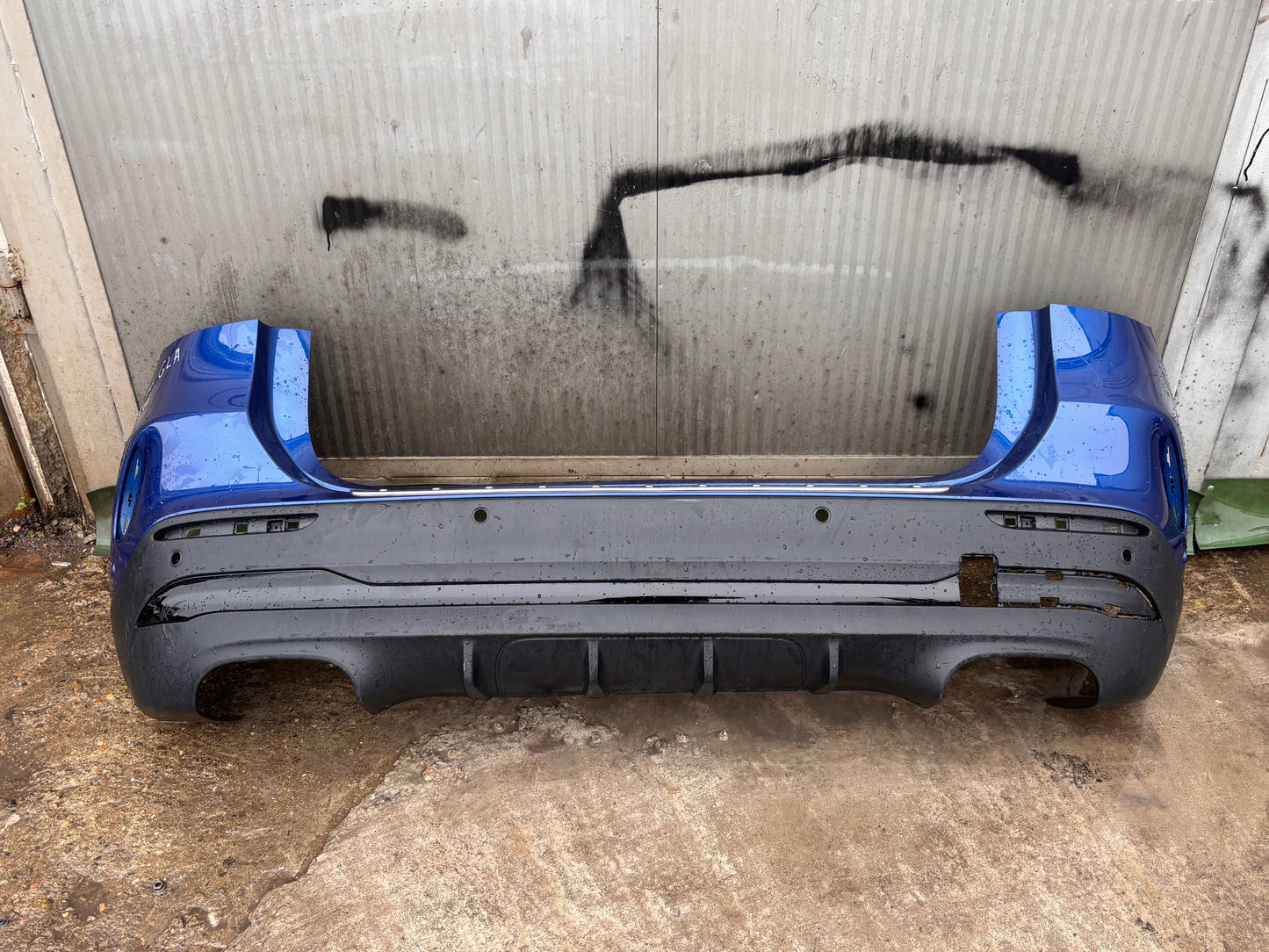 Задна броня • Mercedes-Benz GLA H247 (2020–)