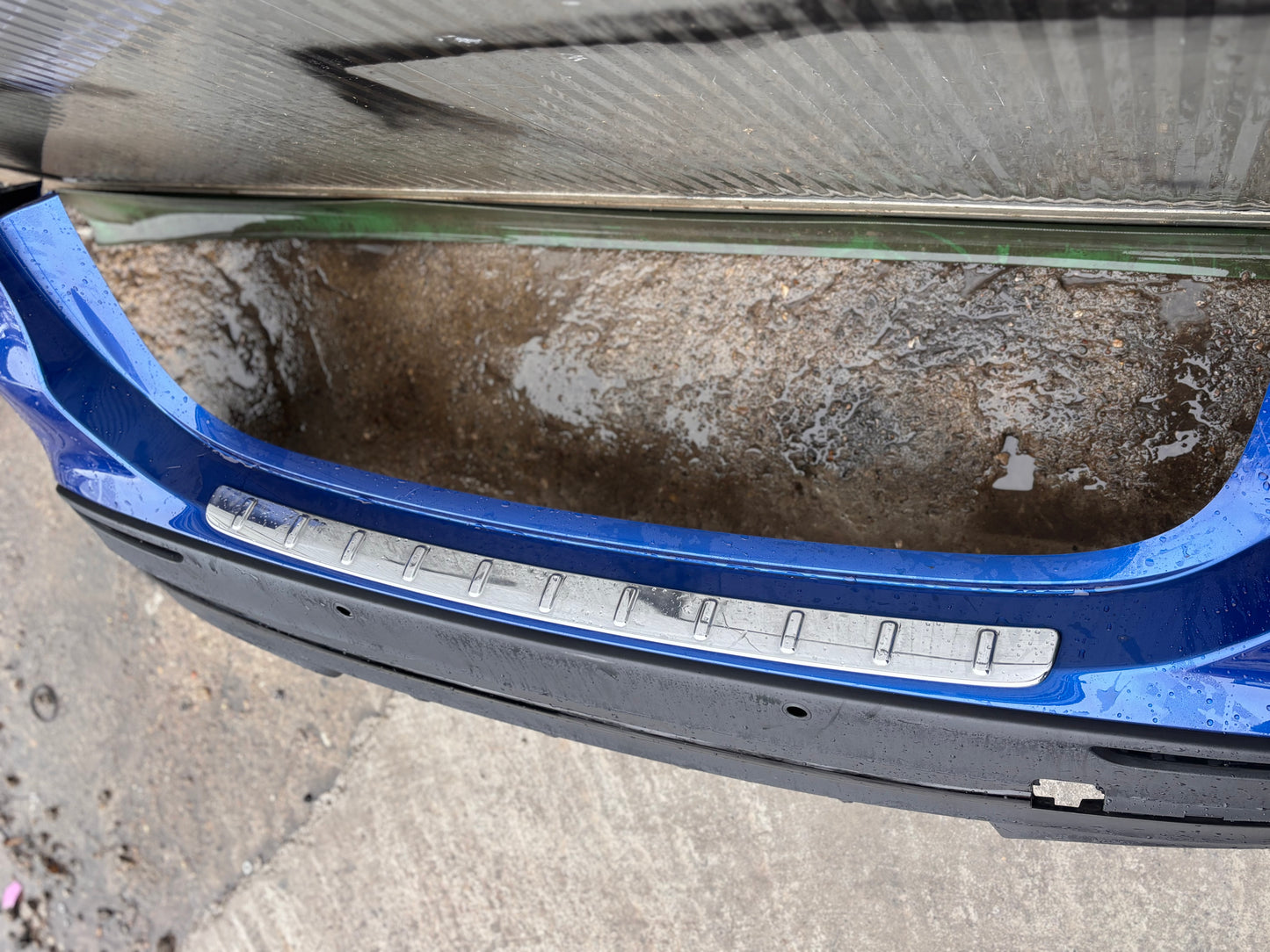 Задна броня • Mercedes-Benz GLA H247 (2020–)