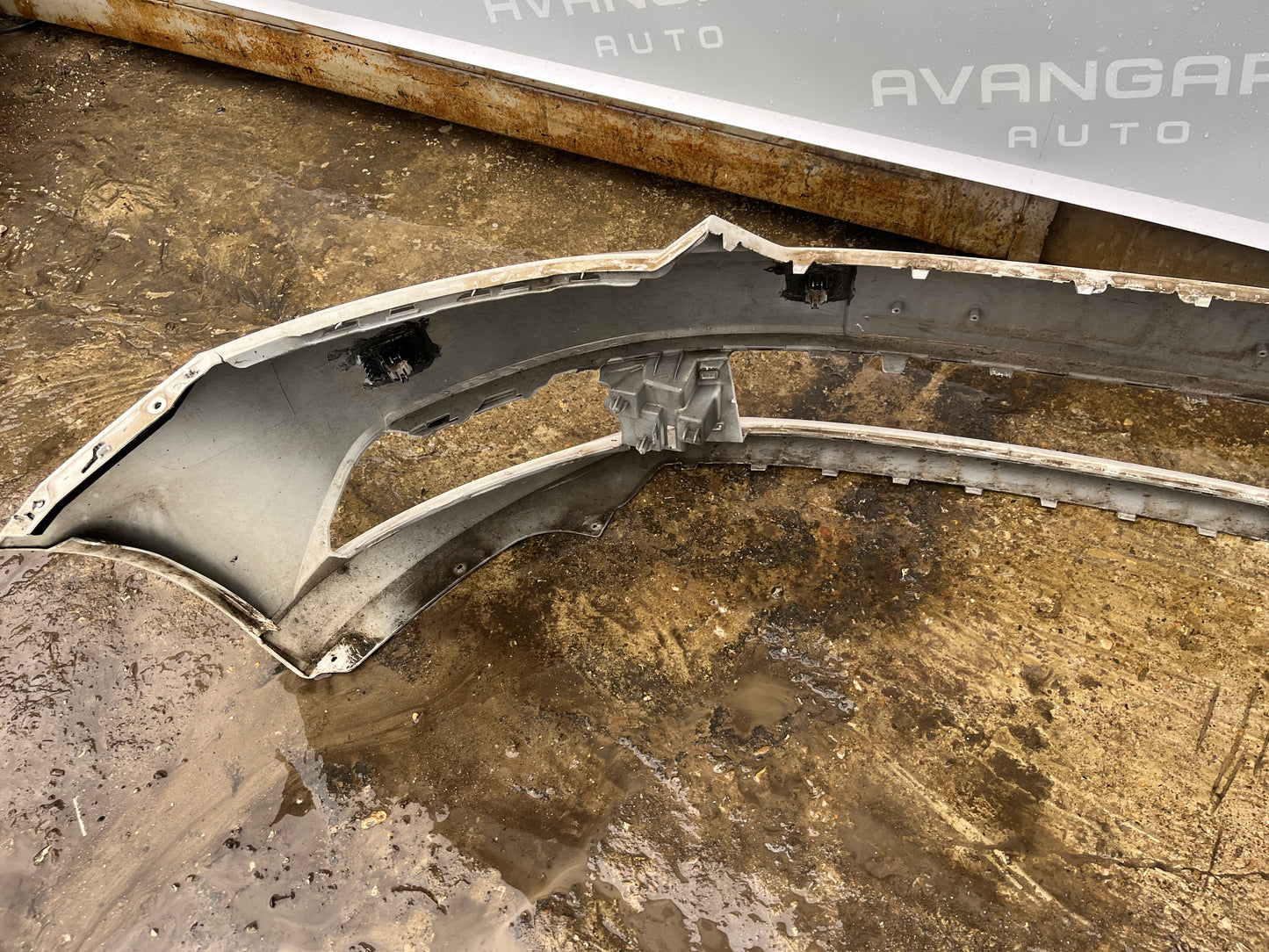 Броня Skoda Fabia 3