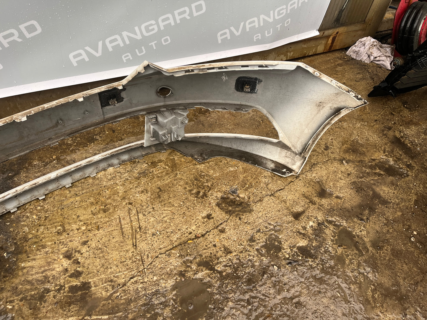 Броня Skoda Fabia 3