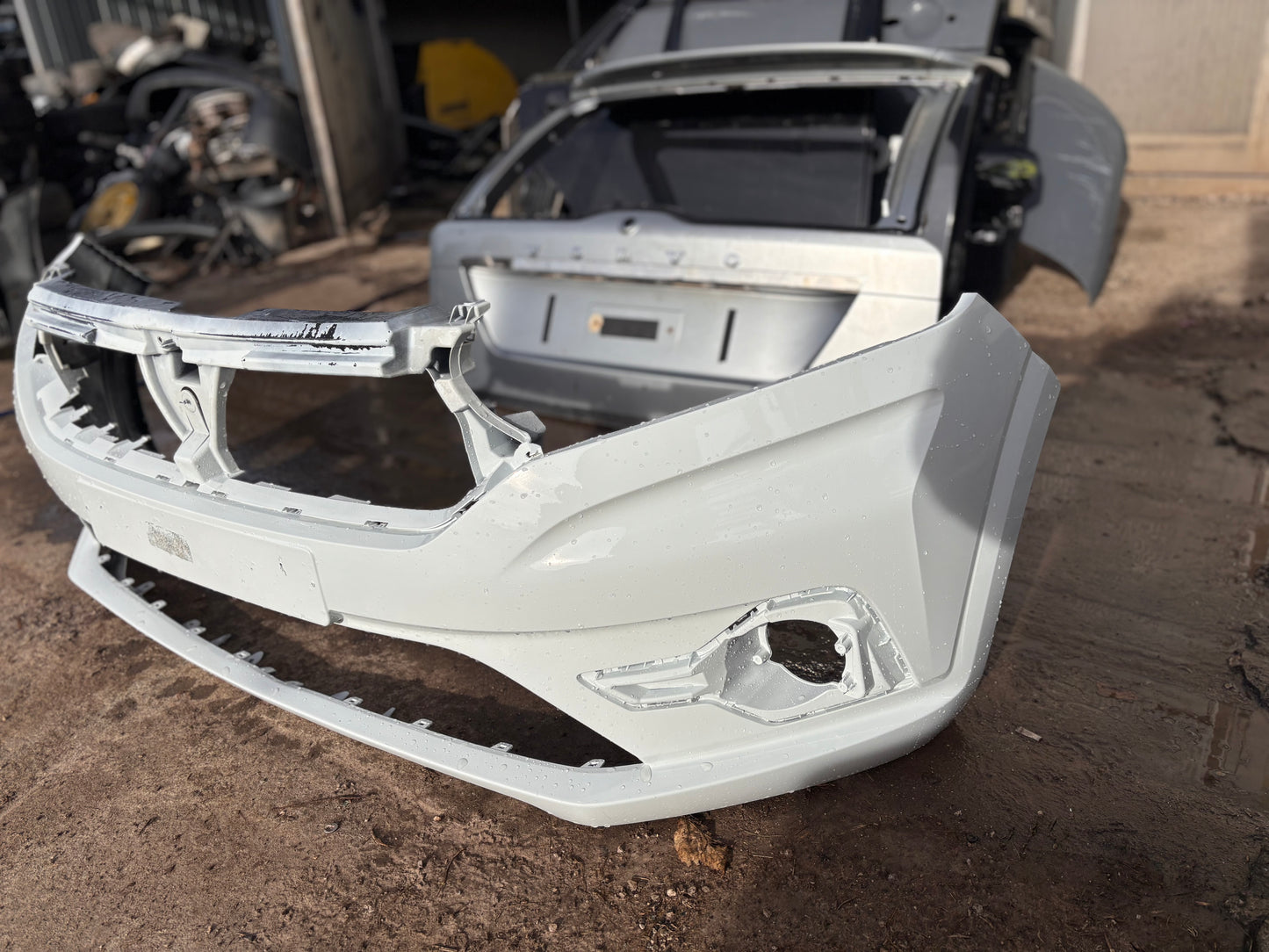 Предна броня • Dacia Sandero (2022–)