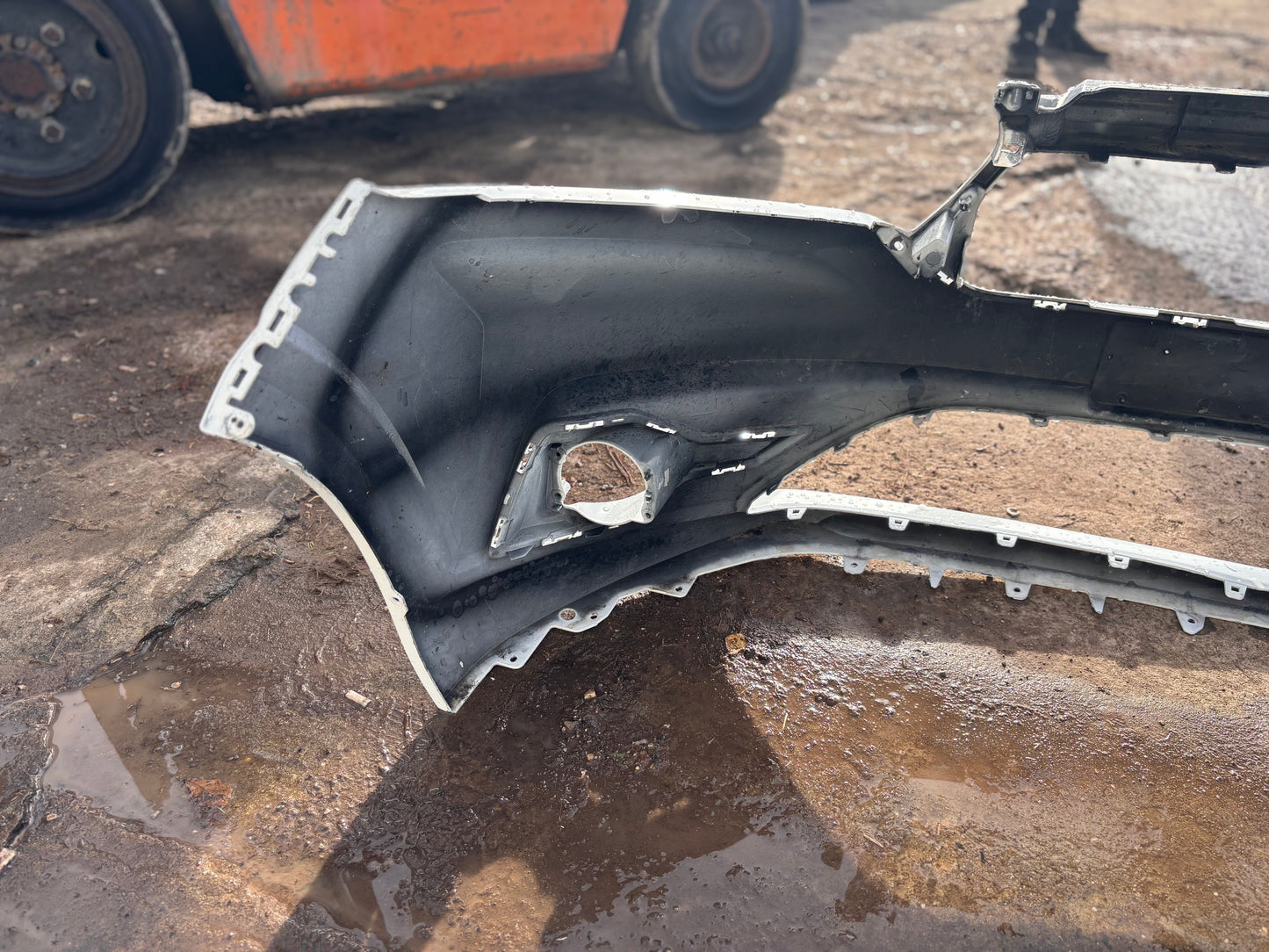 Предна броня • Dacia Sandero (2022–)