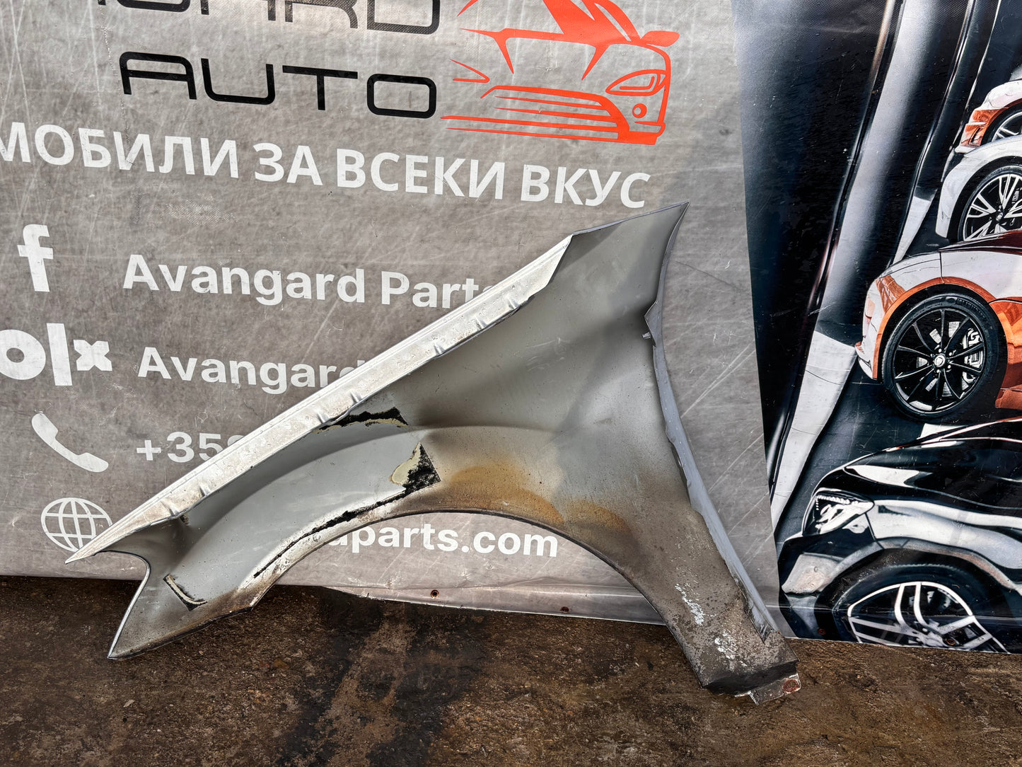 Преден десен калник • Mercedes-Benz ML (W164, 2005–2011)