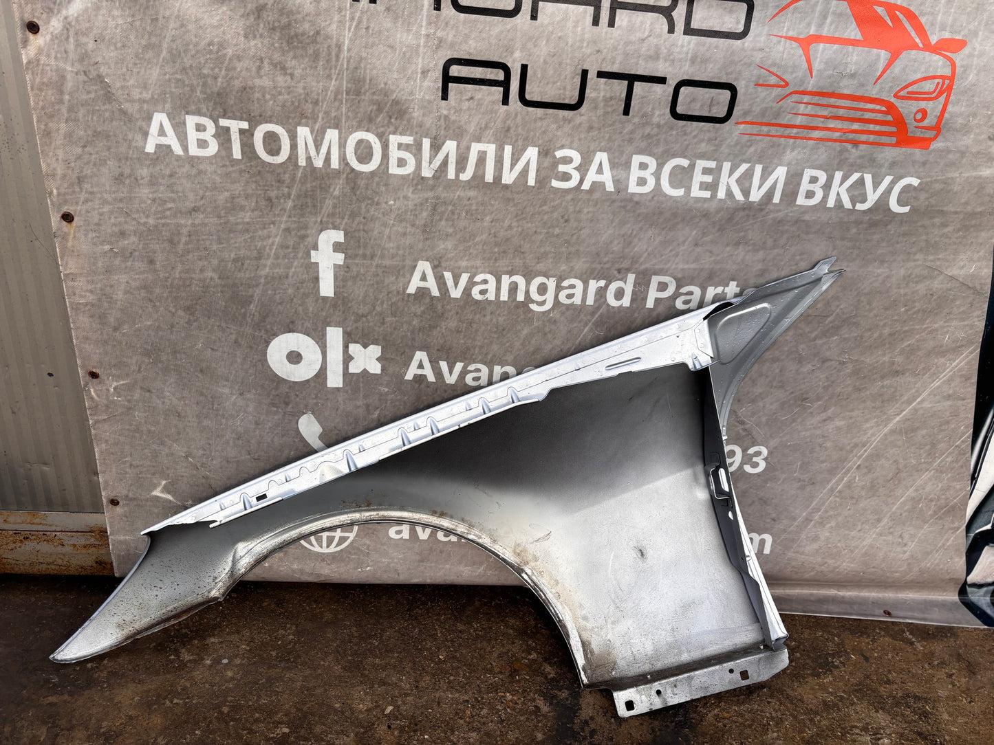 Десен калник • Mercedes-Benz SLK (2004–2011)