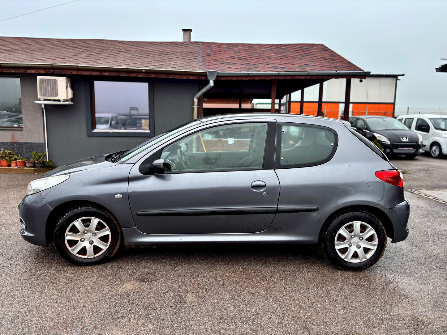 PEUGEOT 206 PLUS TRENDY