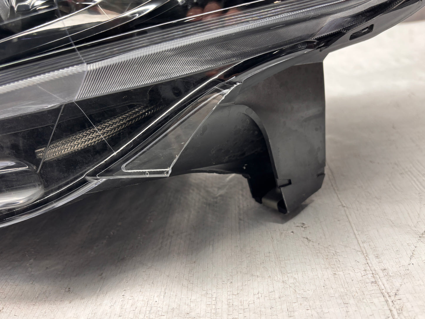 Ляв фар • Toyota Proace (2022–)