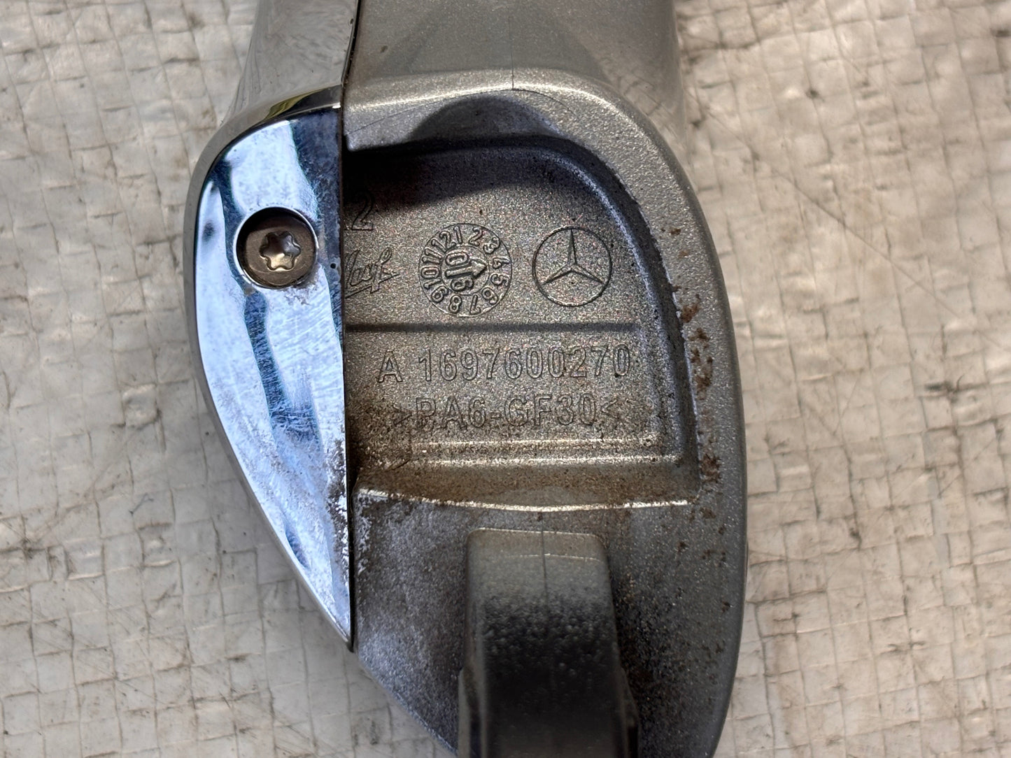 Външна дръжка врата • Mercedes-Benz A-Class