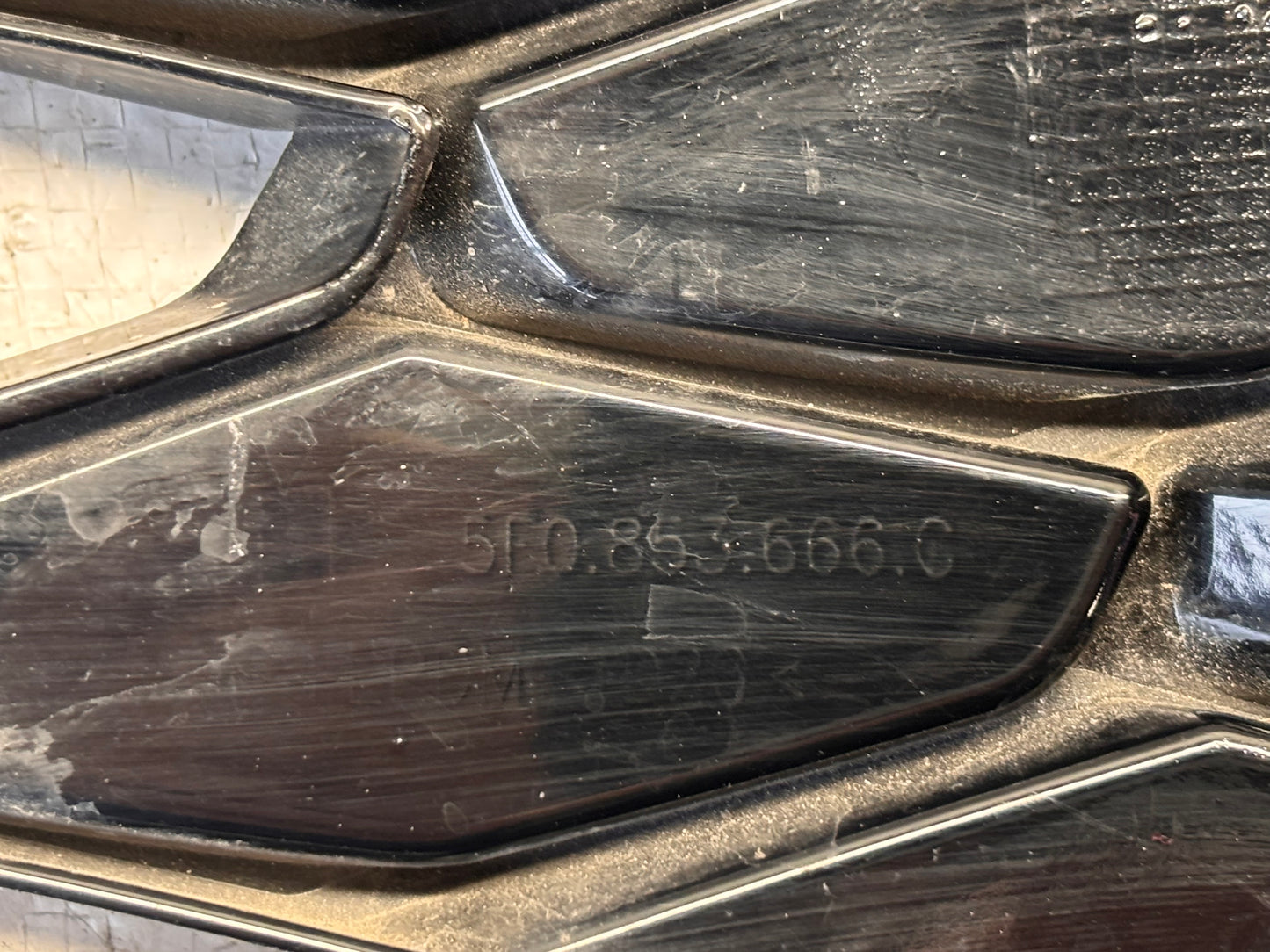 Решетка предна броня • Seat Leon 13–16