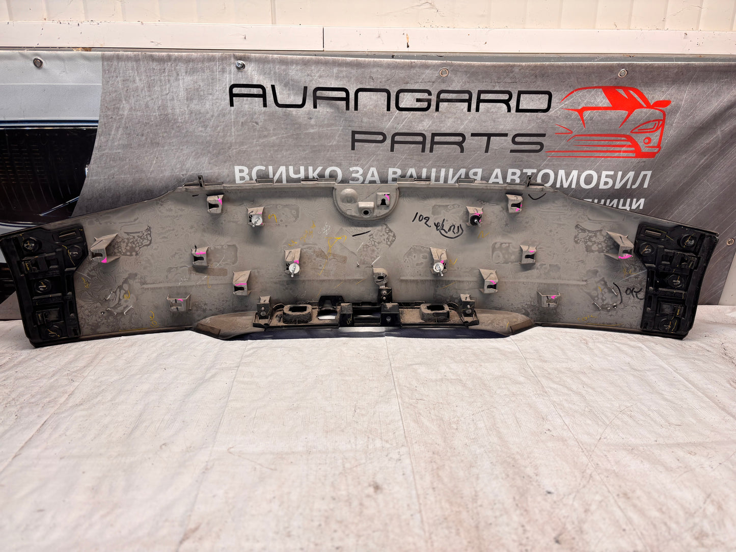 Лайстна заден капак • Mazda CX-30 • 2019