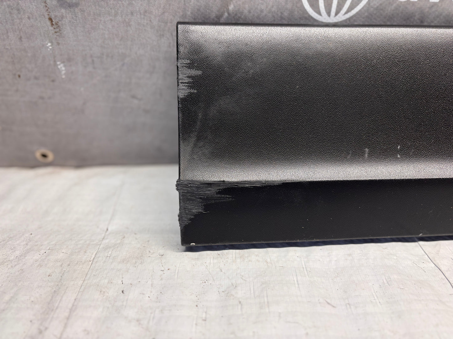 Декоративна лайстна врата • VW T-Cross