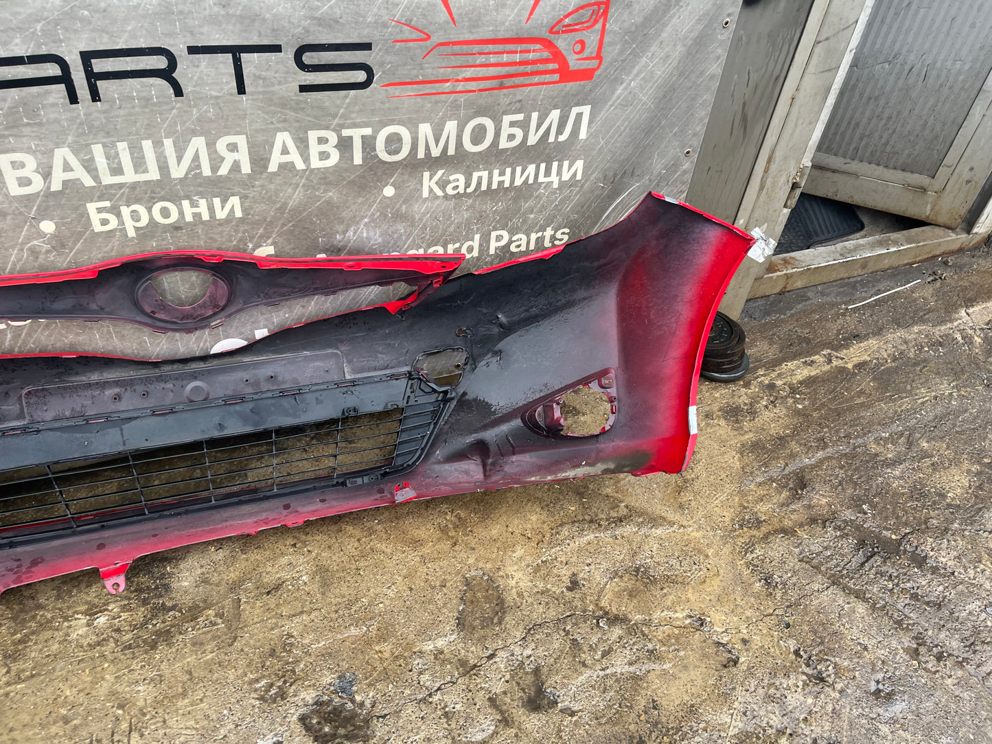 Броня Toyota Yaris 2012г