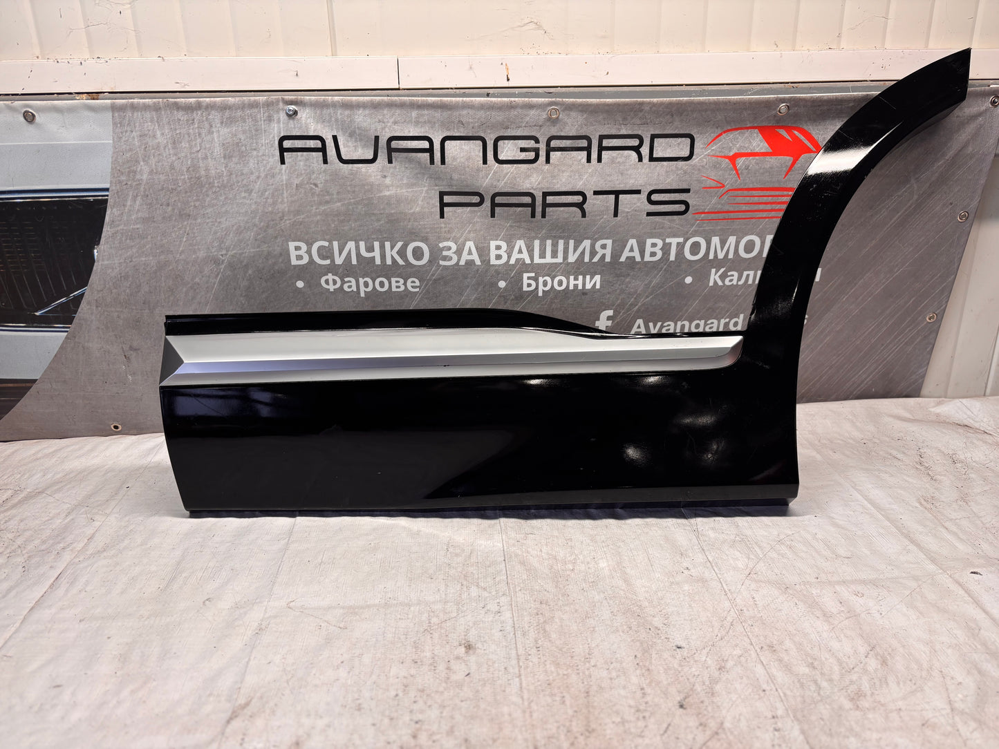 Лайсни за задна врата • Hyundai Santa Fe • 2021–2023 • лява + дясна