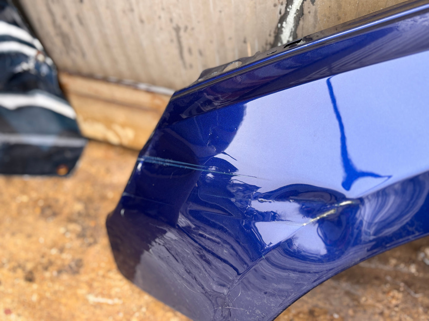 Калник преден десен • Audi A4 • B9 • 2019–2022