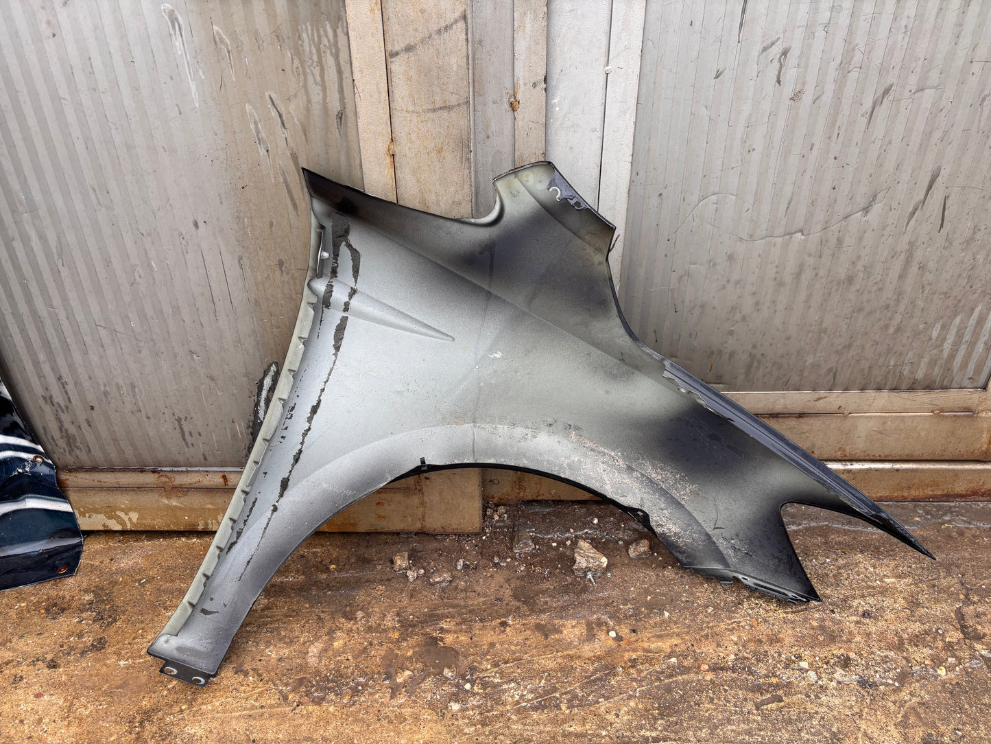 Калник преден ляв • Volkswagen Touran • 2015–