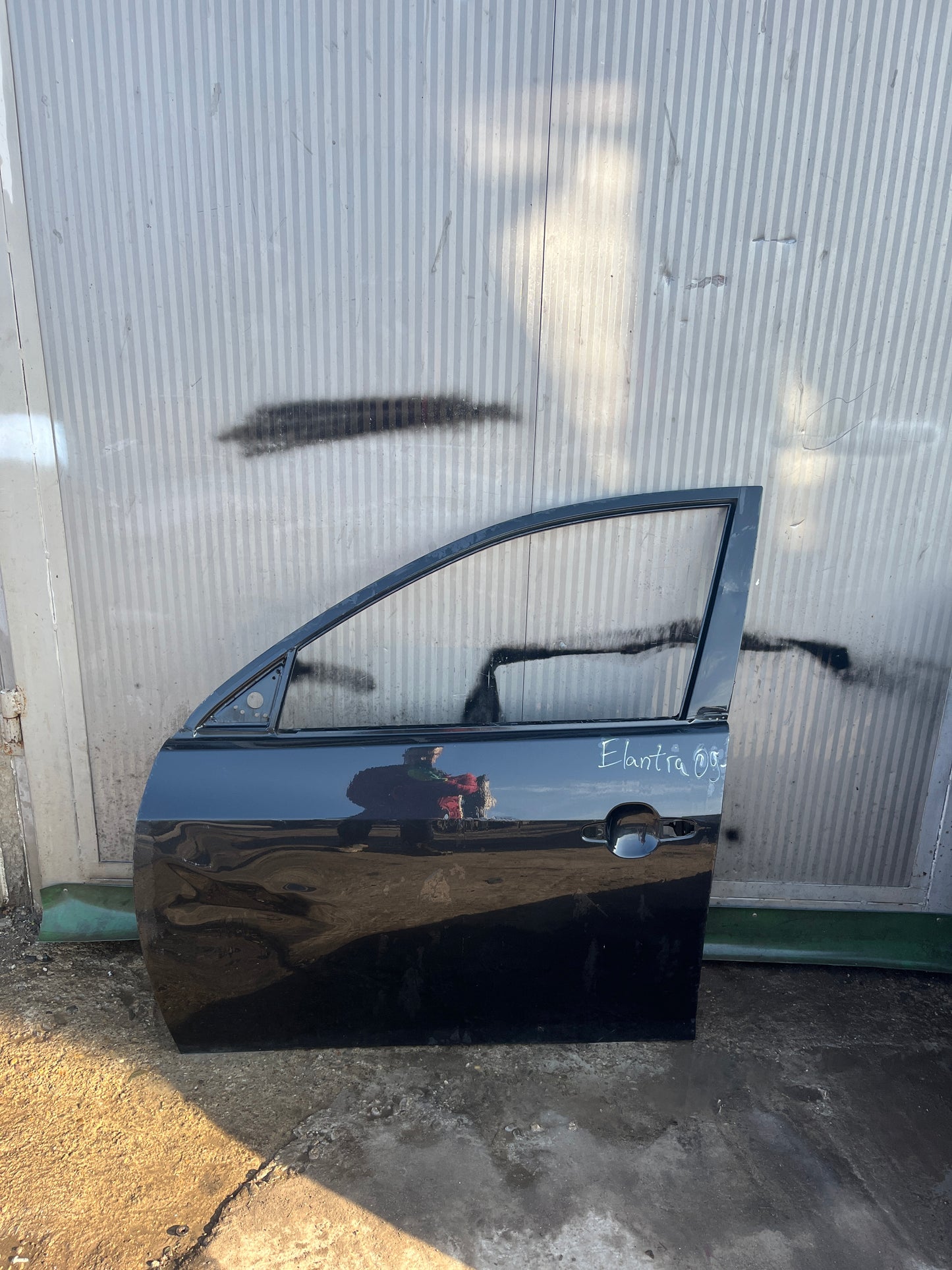 Врата Hyundai Elantra 09-