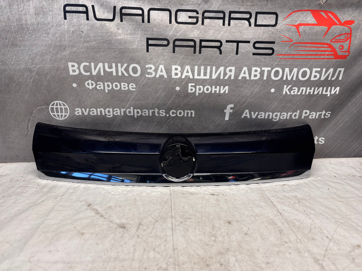 Лайстна заден капак • Opel Mokka