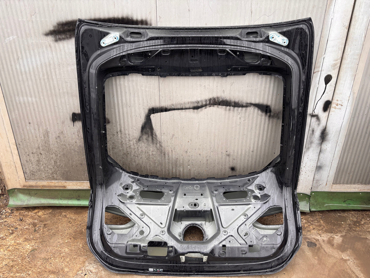 Багажна врата • Mercedes-Benz GLE