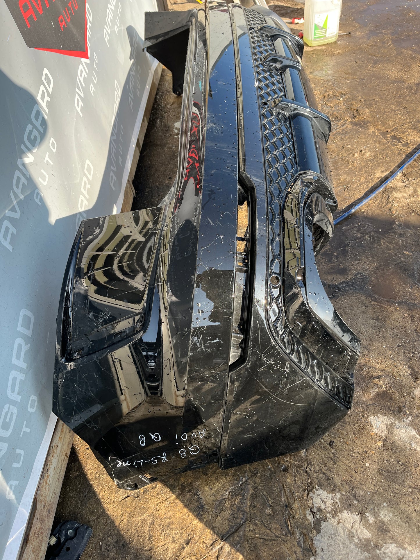 Броня Audi Q8 S-line 23-