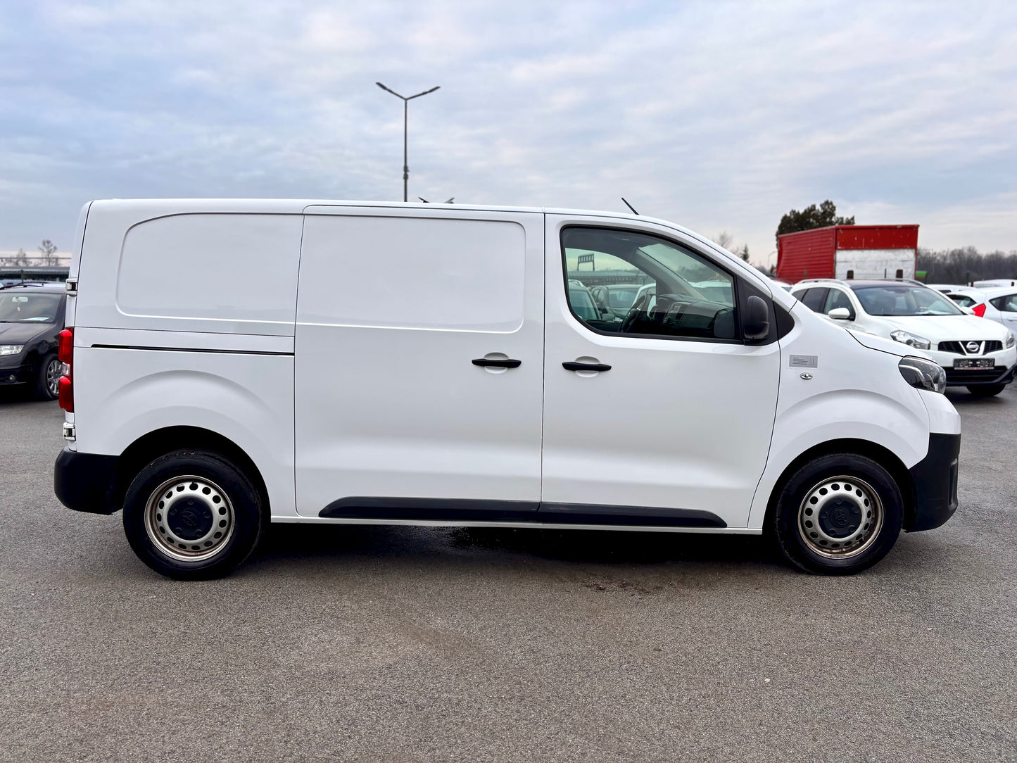 TOYOTA PROACE