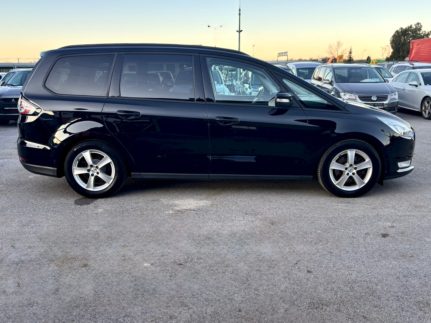 FORD GALAXY