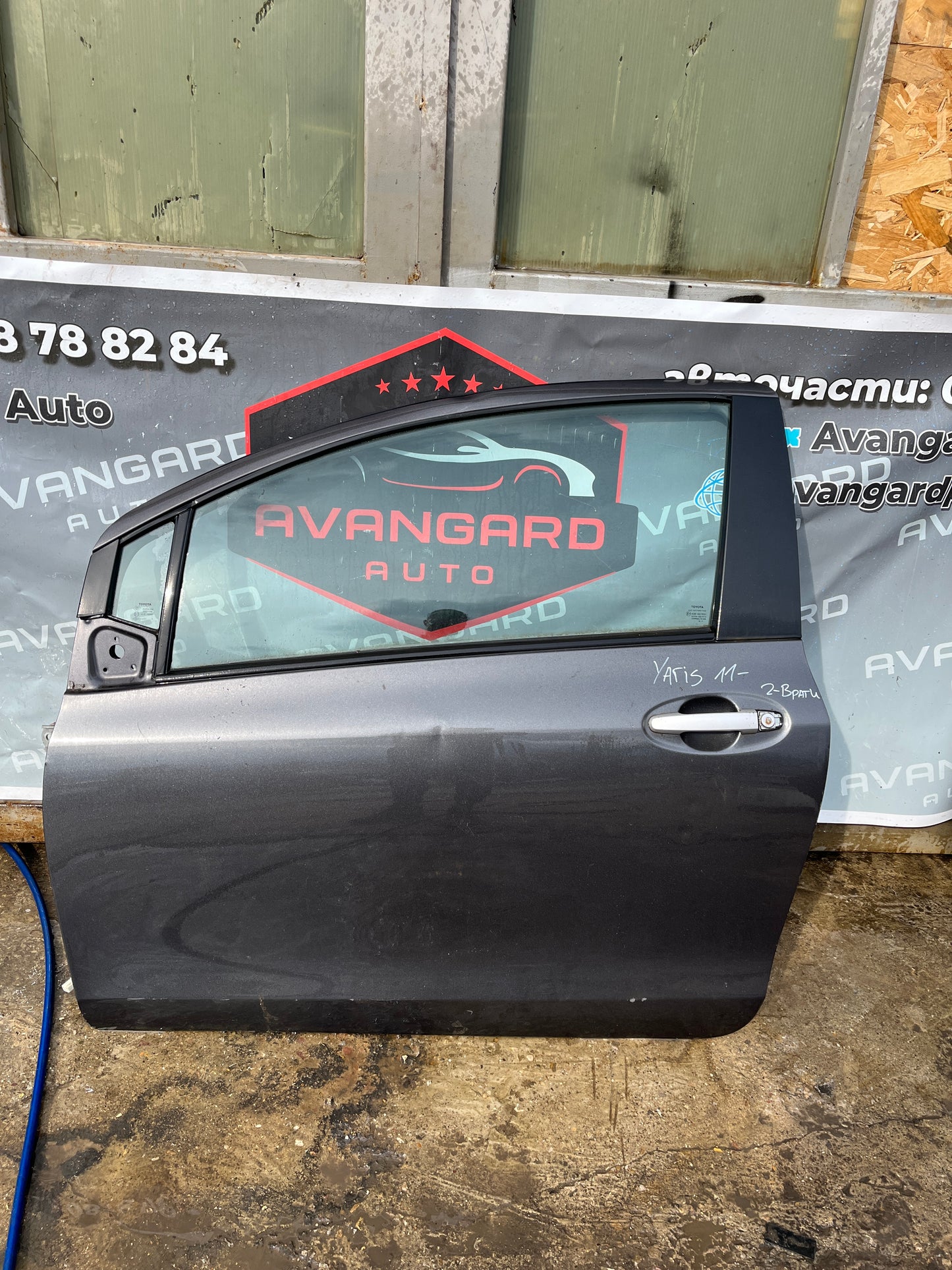 Врата Toyota Yaris 08-