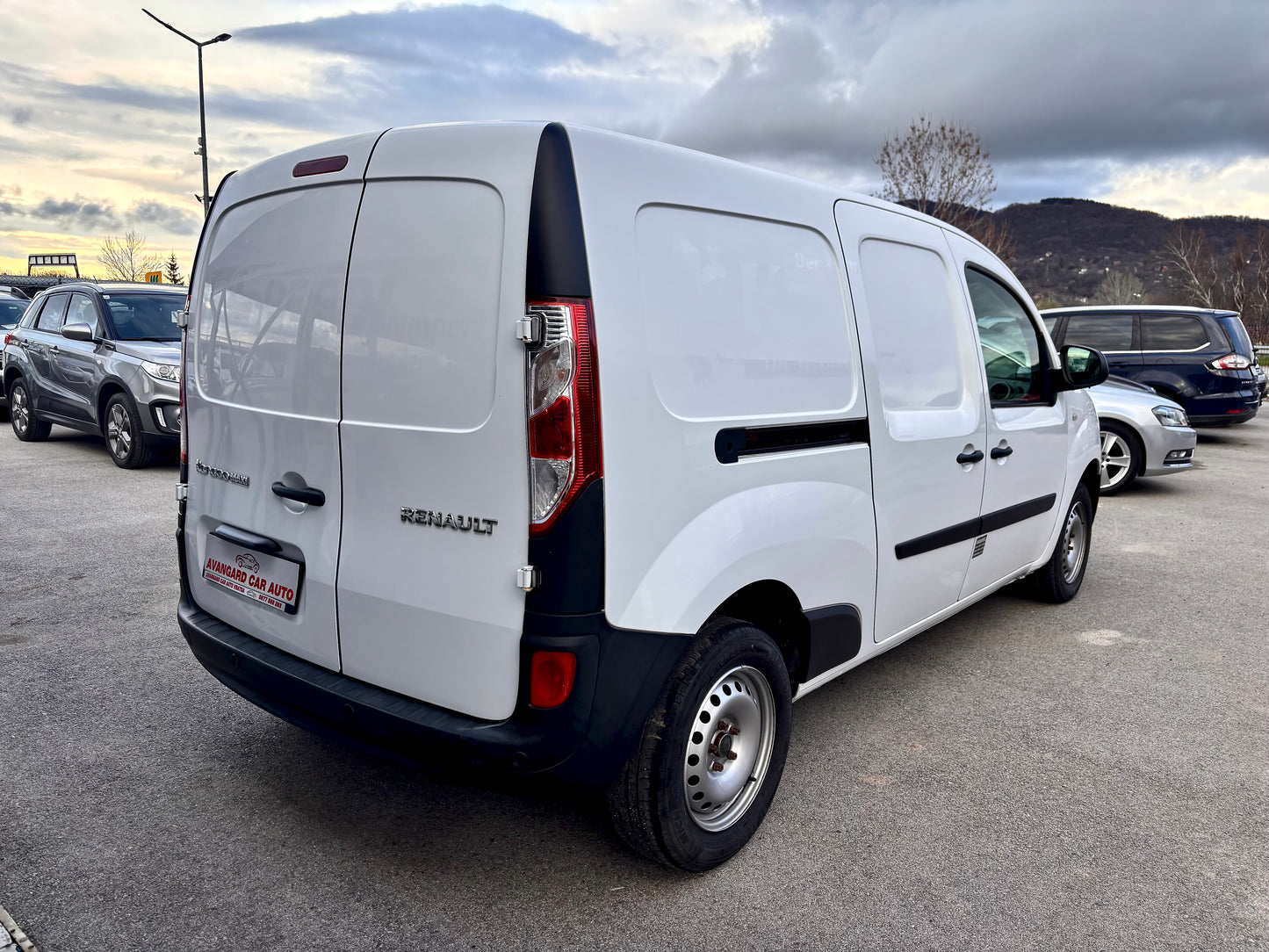 RENAULT KANGOO MAXI