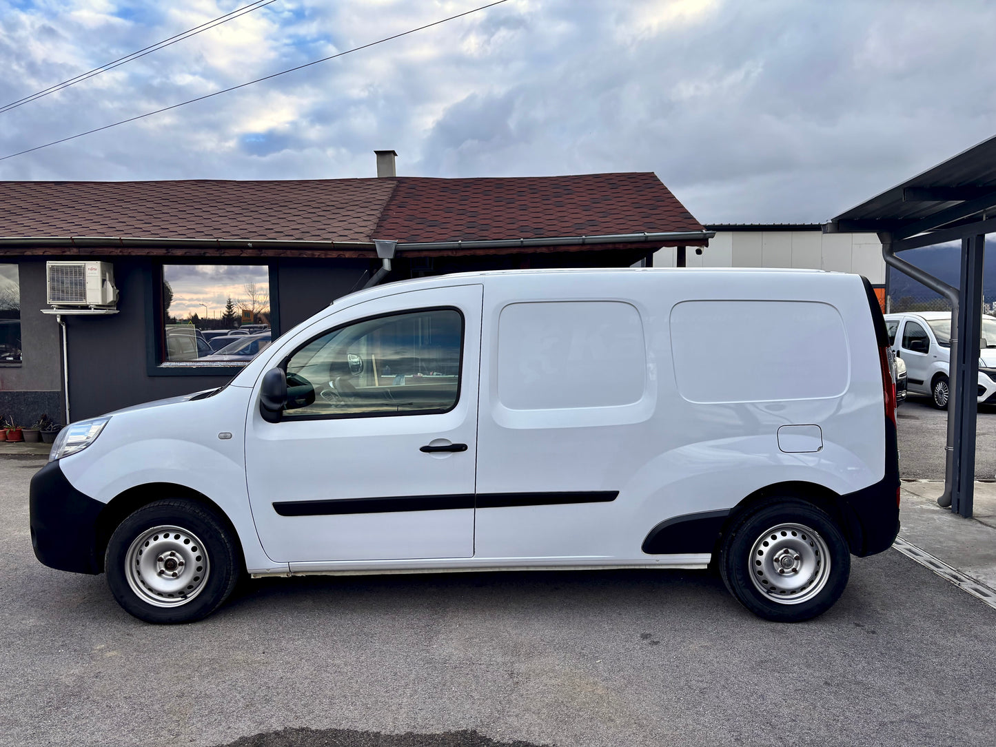 RENAULT KANGOO MAXI