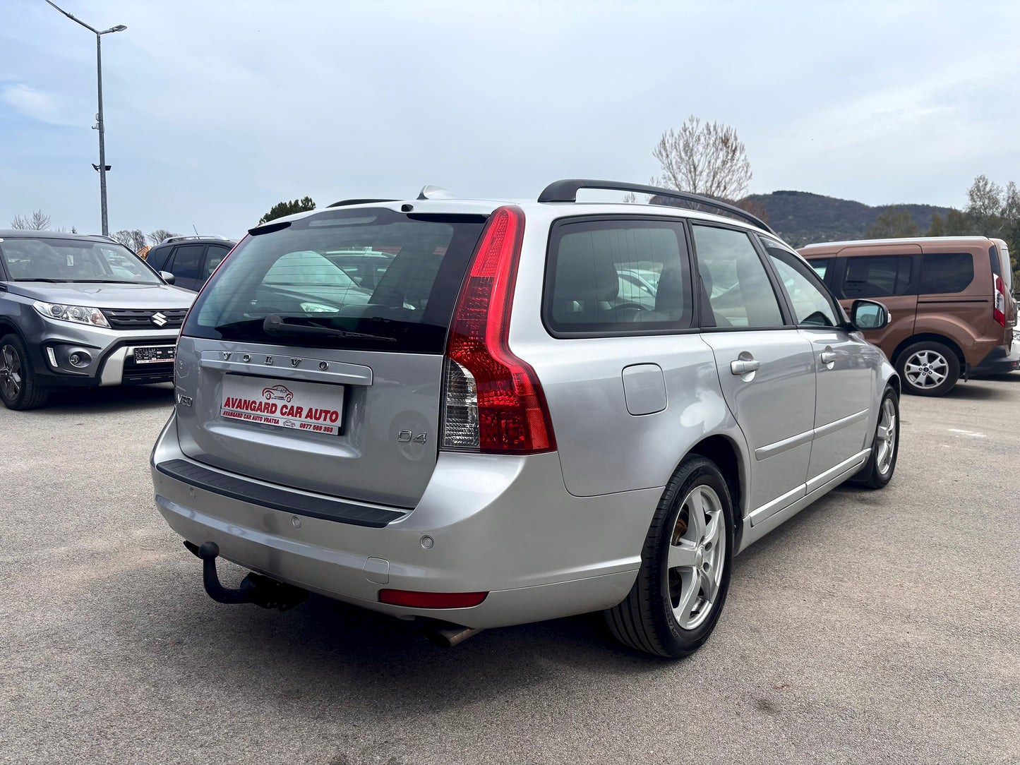 VOLVO V50